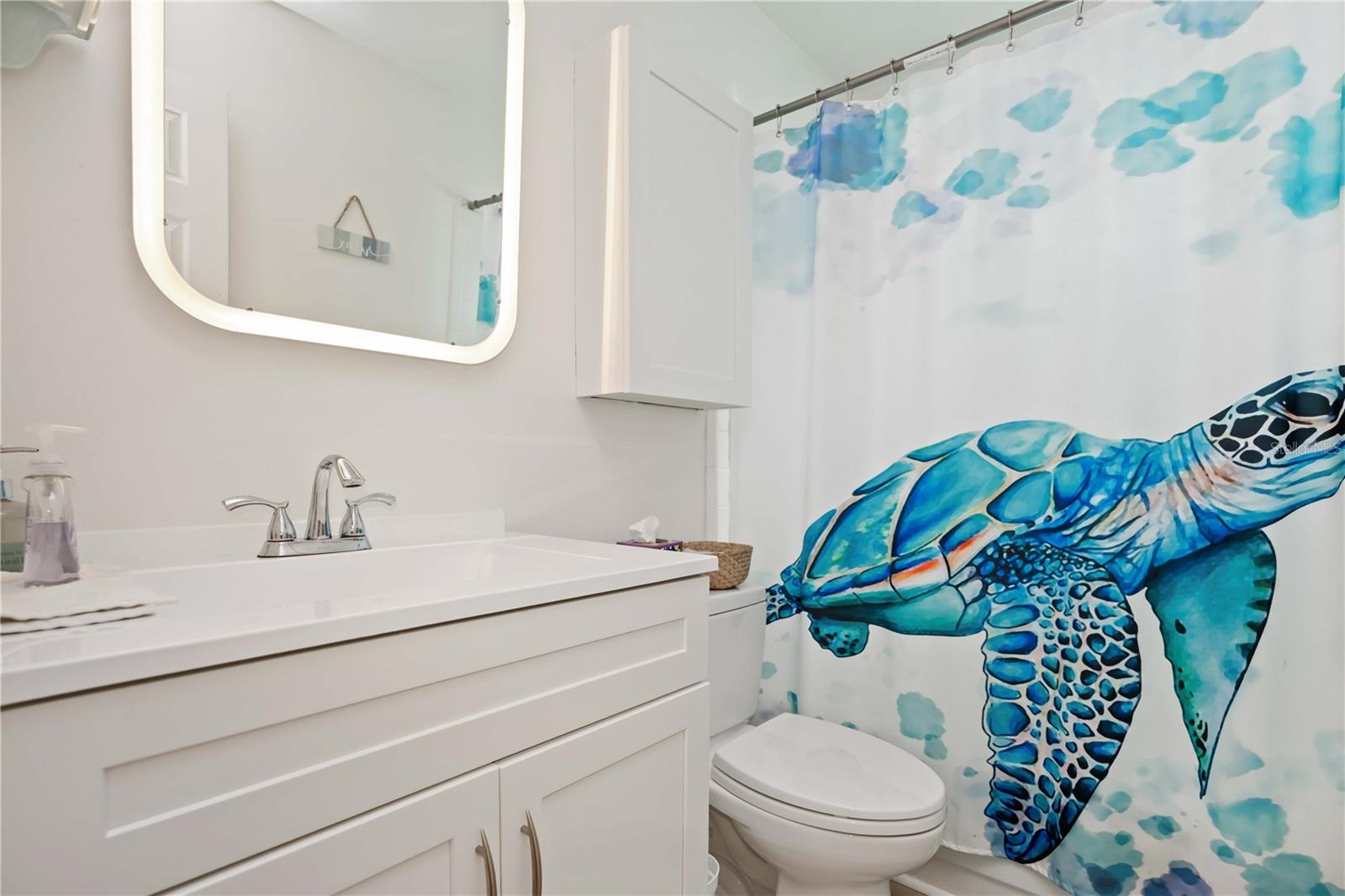 Image 30 of 79 For 5075 Beach Road B4