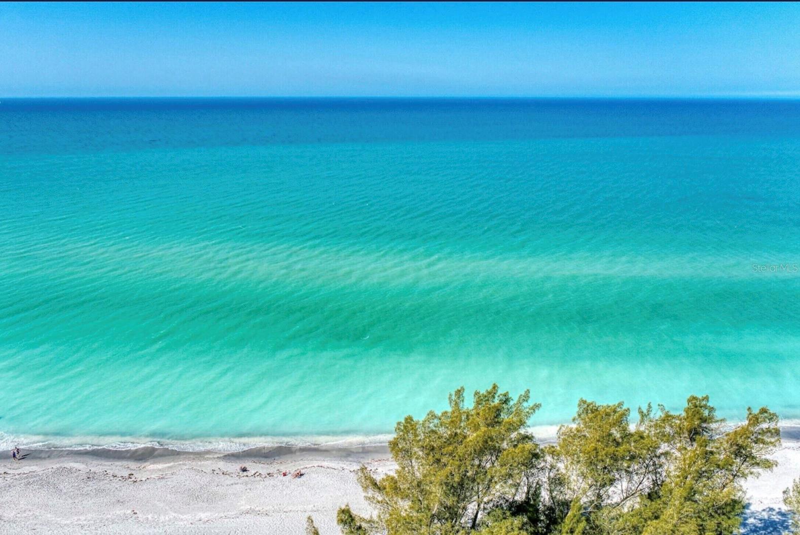 Image 58 of 79 For 5075 Beach Road B4