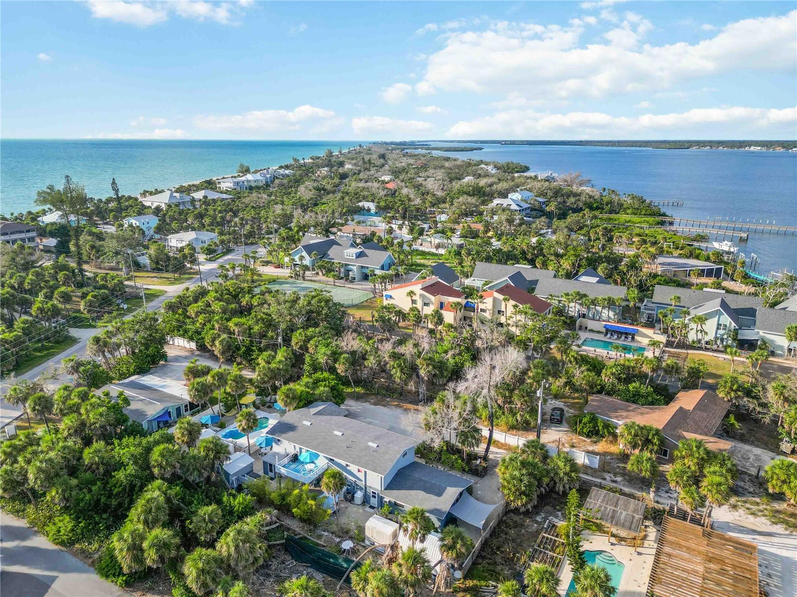 Image 72 of 79 For 5075 Beach Road B4