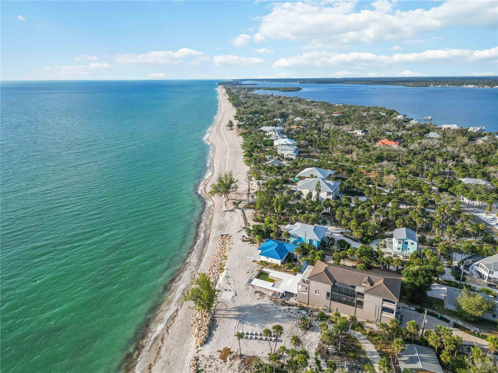 Image 74 of 79 For 5075 Beach Road B4