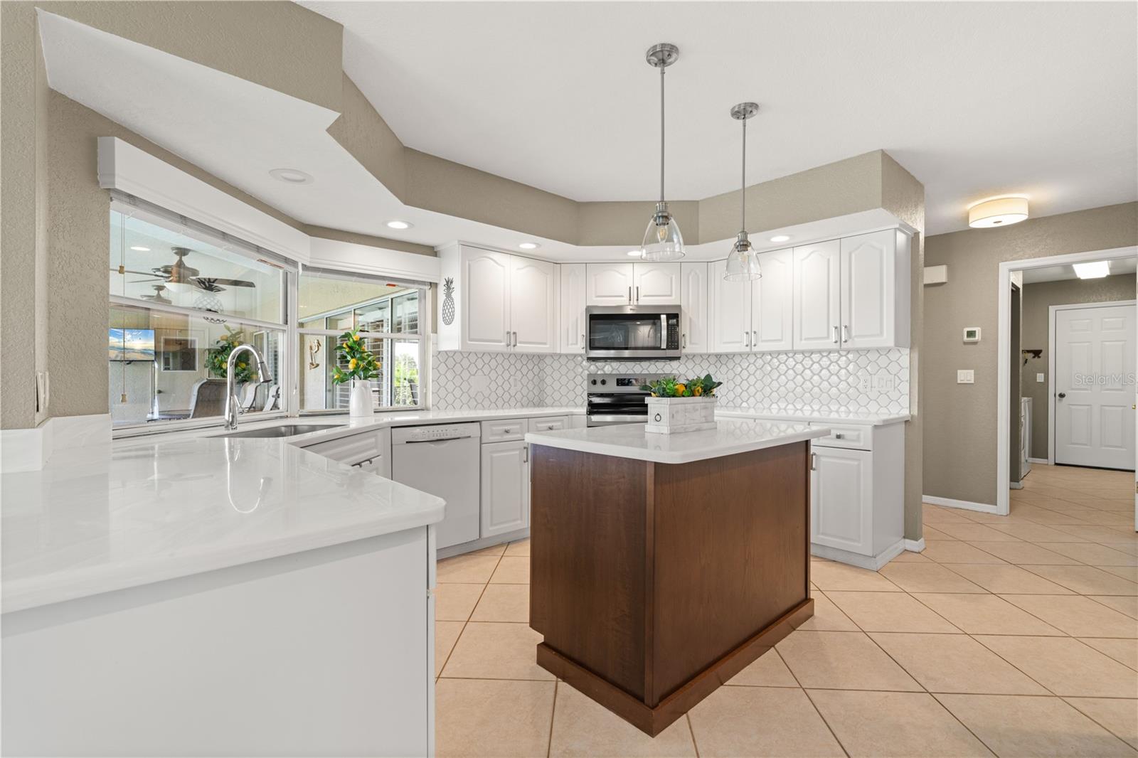 Image 26 of 65 For 733 Monaco Drive