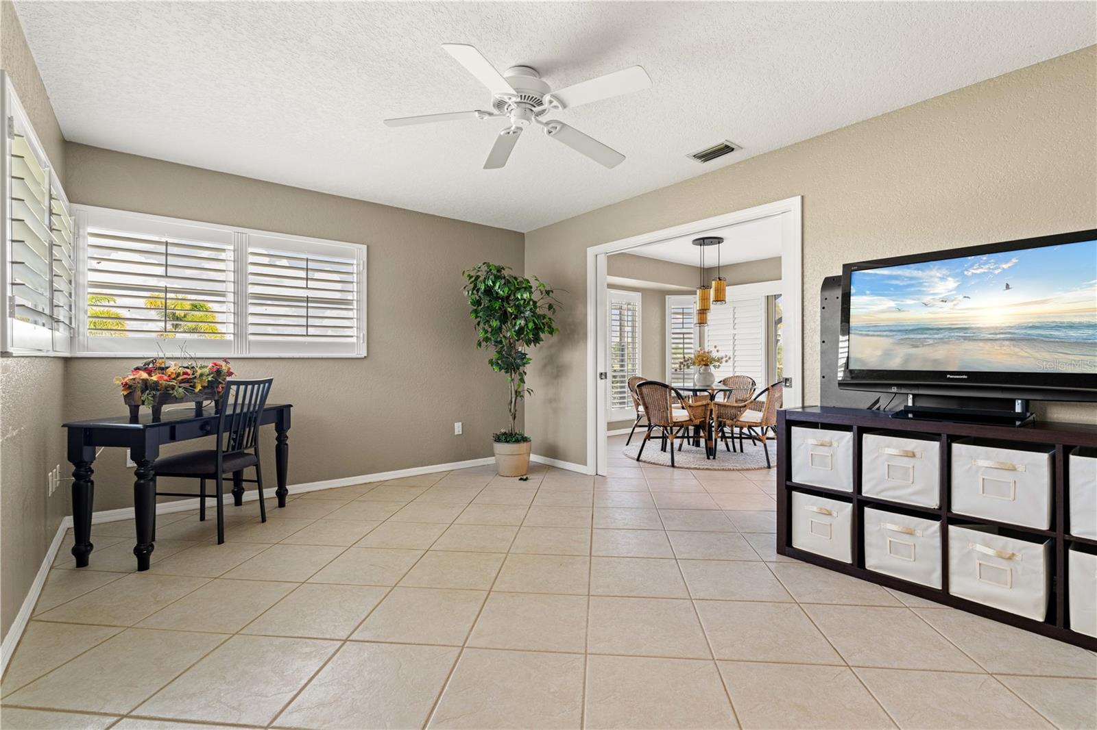 Image 42 of 65 For 733 Monaco Drive