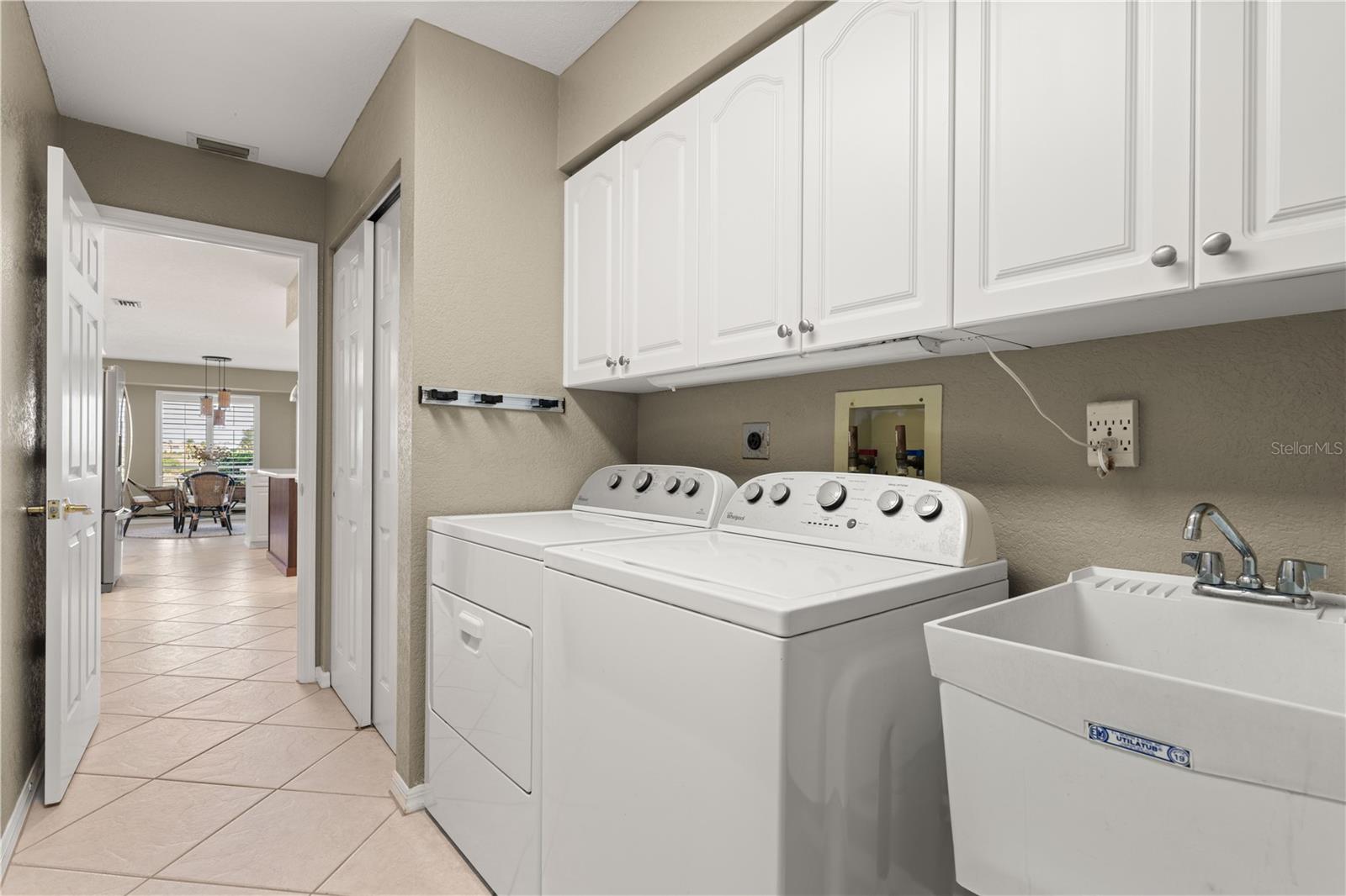 Image 44 of 65 For 733 Monaco Drive