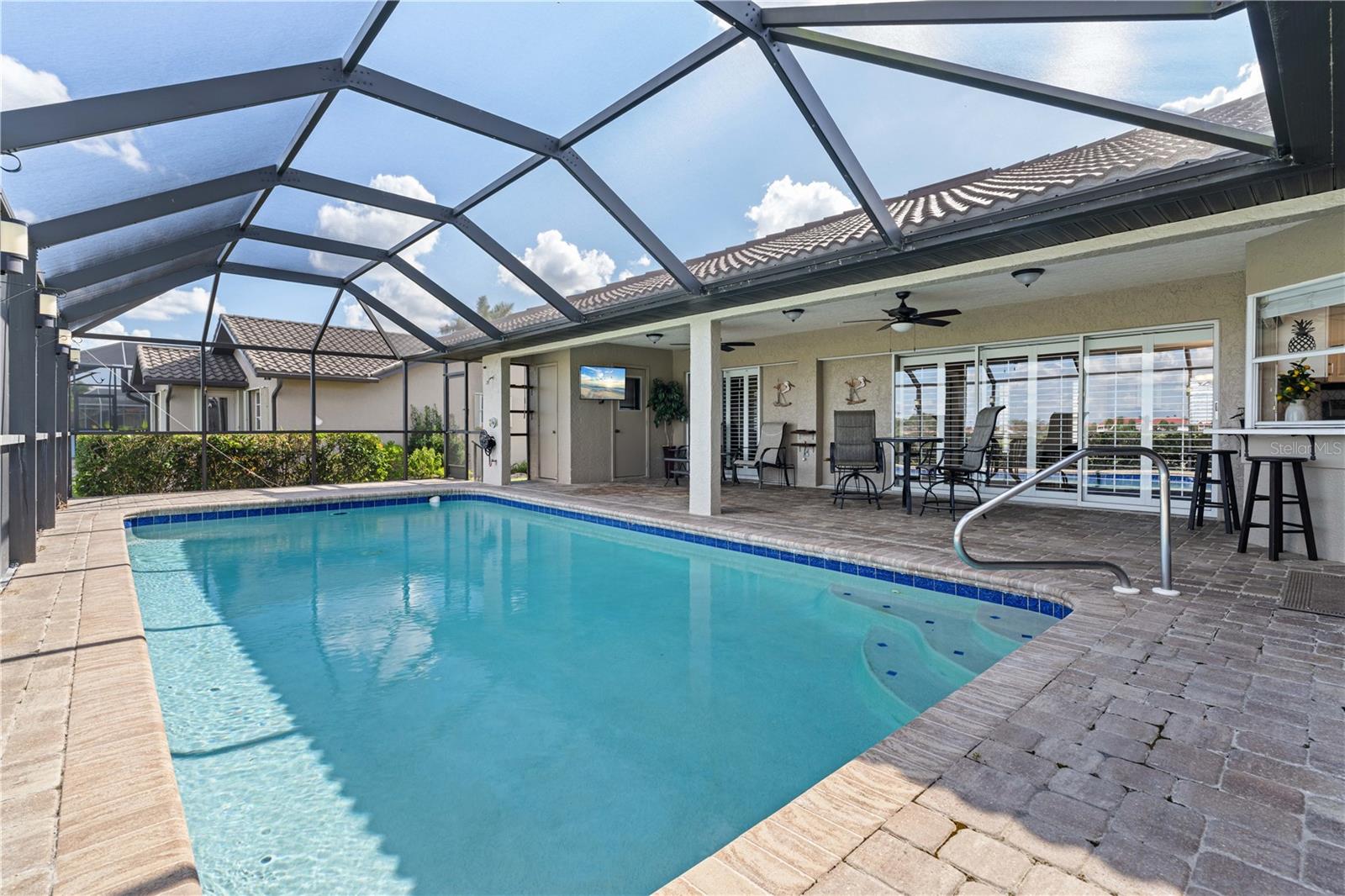 Image 9 of 65 For 733 Monaco Drive