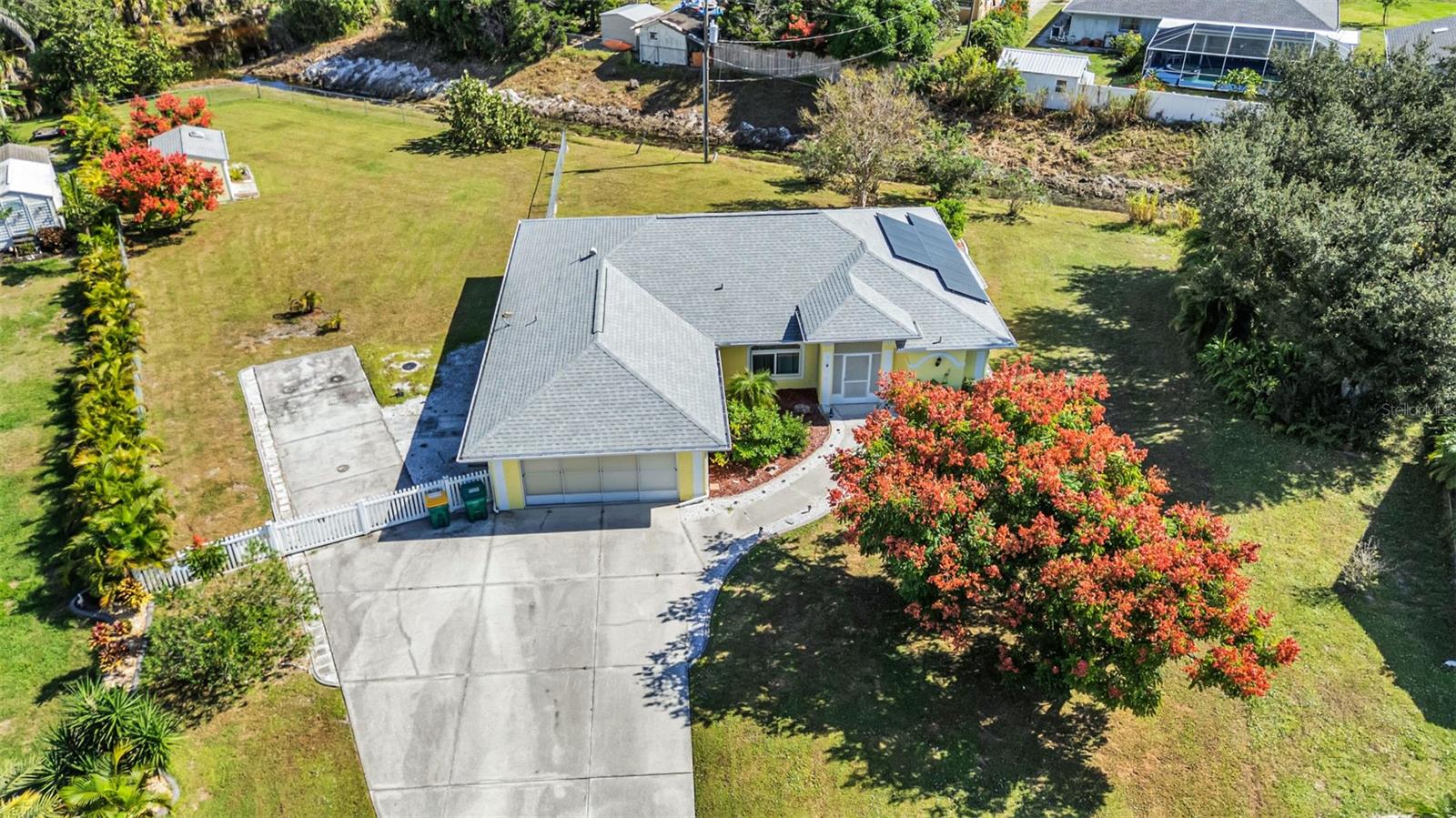 Image 2 of 35 For 10512 Euston Avenue