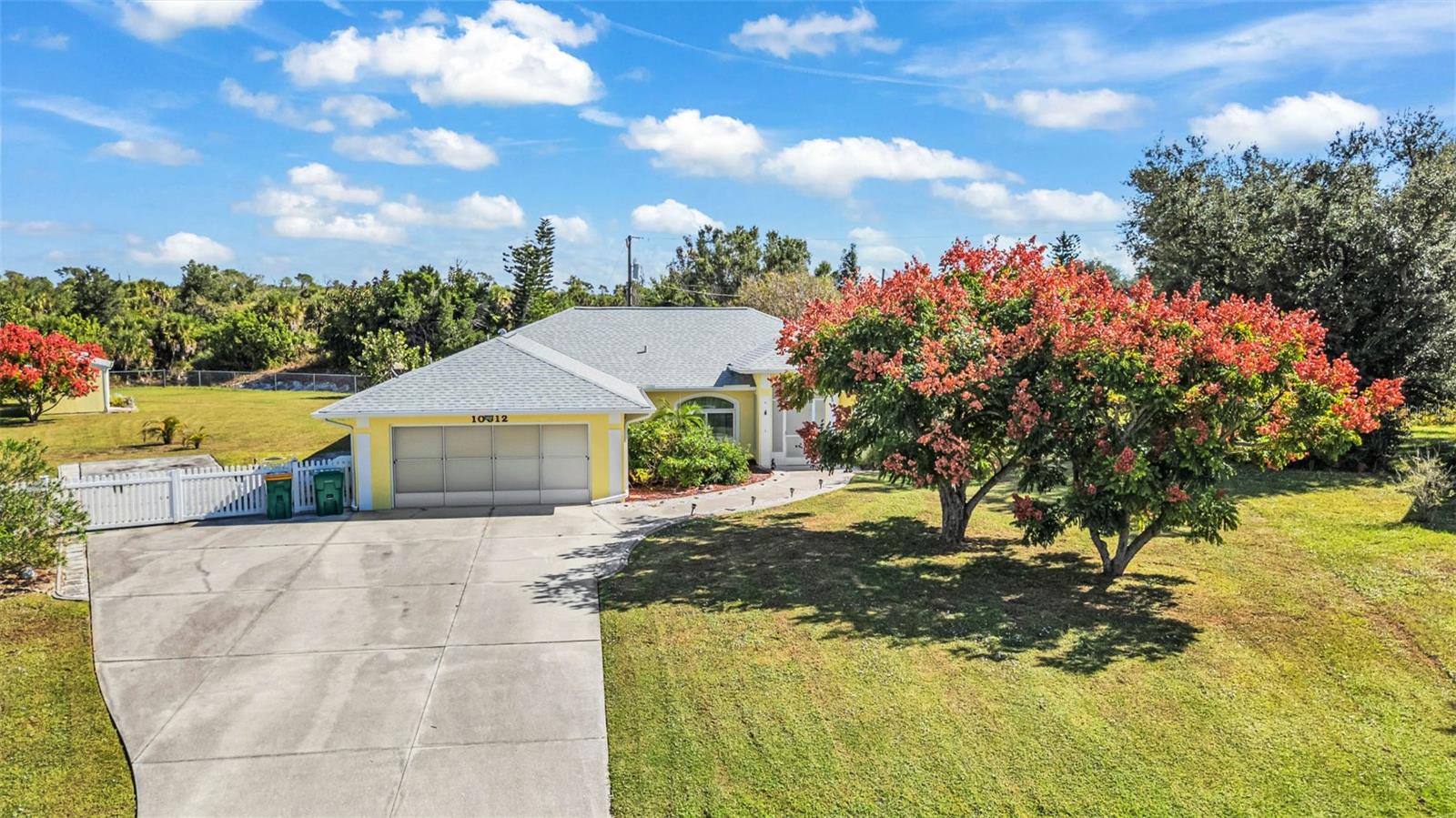 Image 34 of 35 For 10512 Euston Avenue