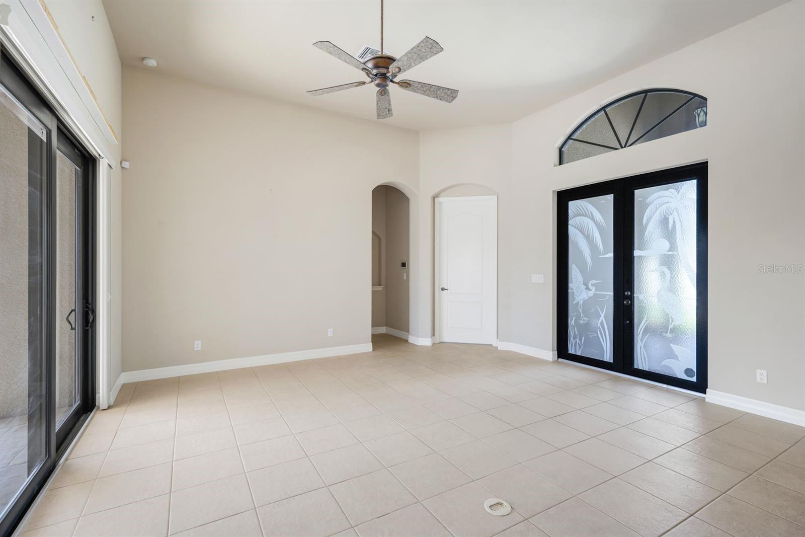 Image 4 of 48 For 3939 27th Court