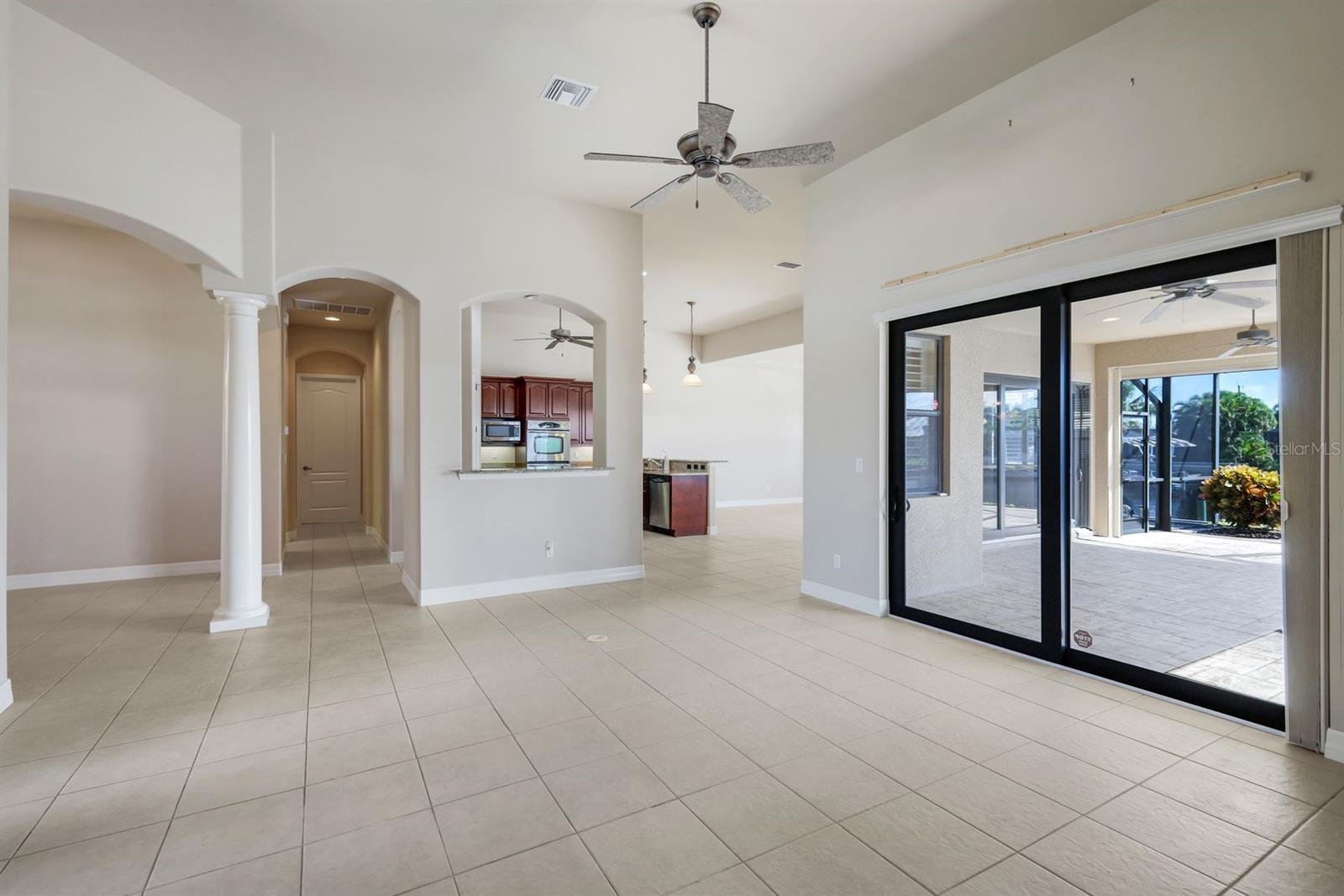 Image 6 of 48 For 3939 27th Court