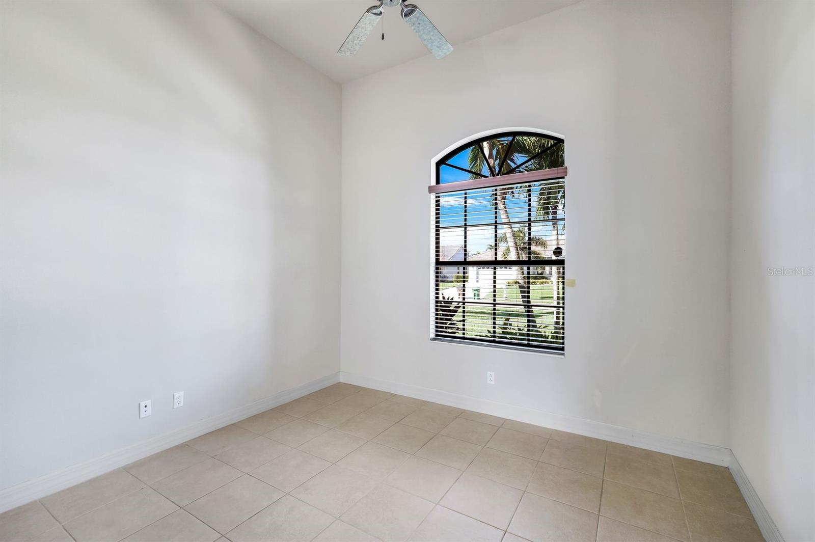 Image 7 of 48 For 3939 27th Court