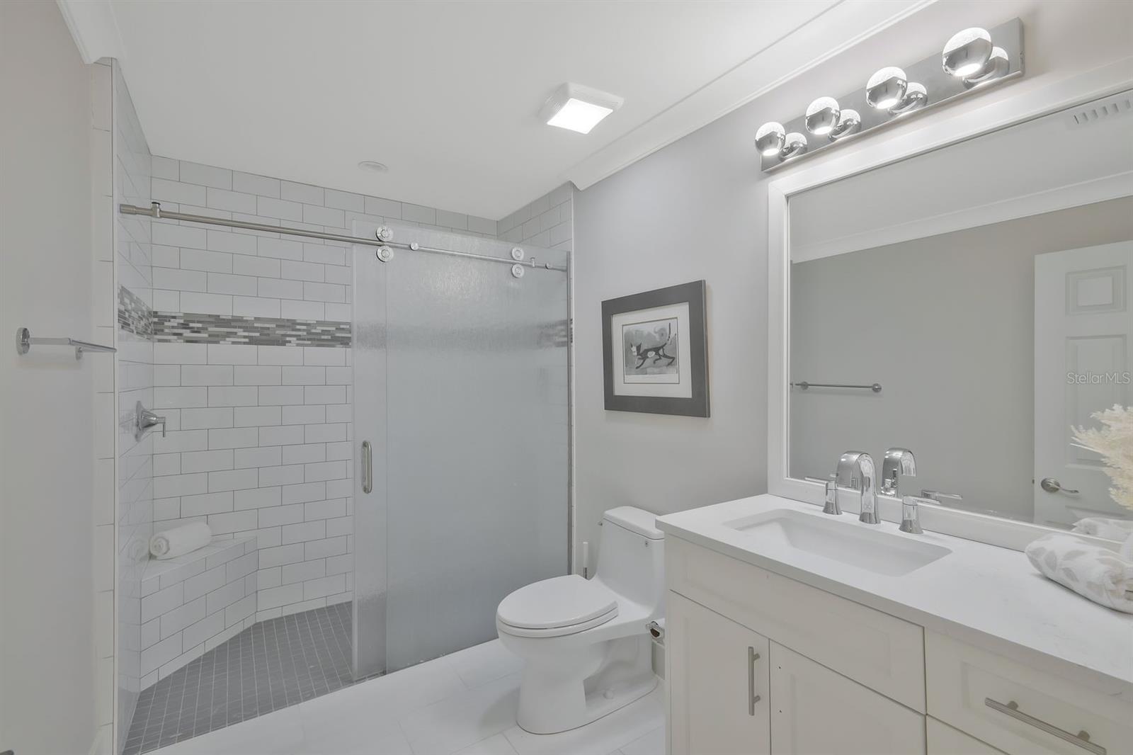 Image 21 of 44 For 5596 Avenida Pescadora