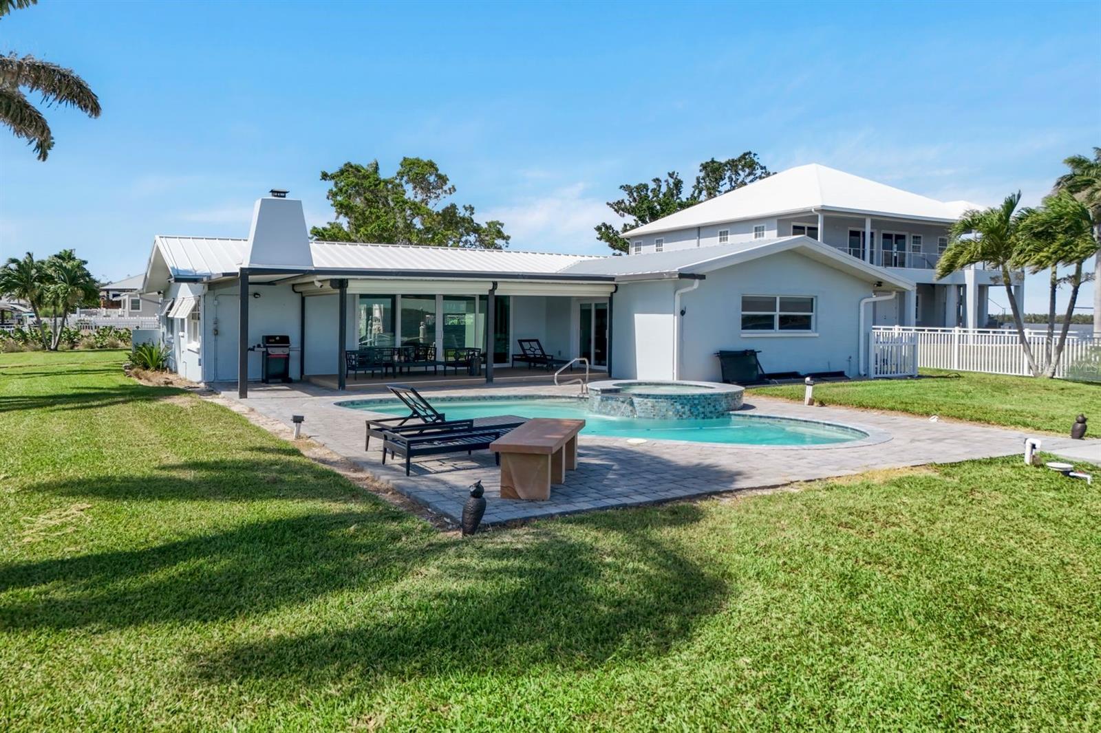 Image 30 of 44 For 5596 Avenida Pescadora