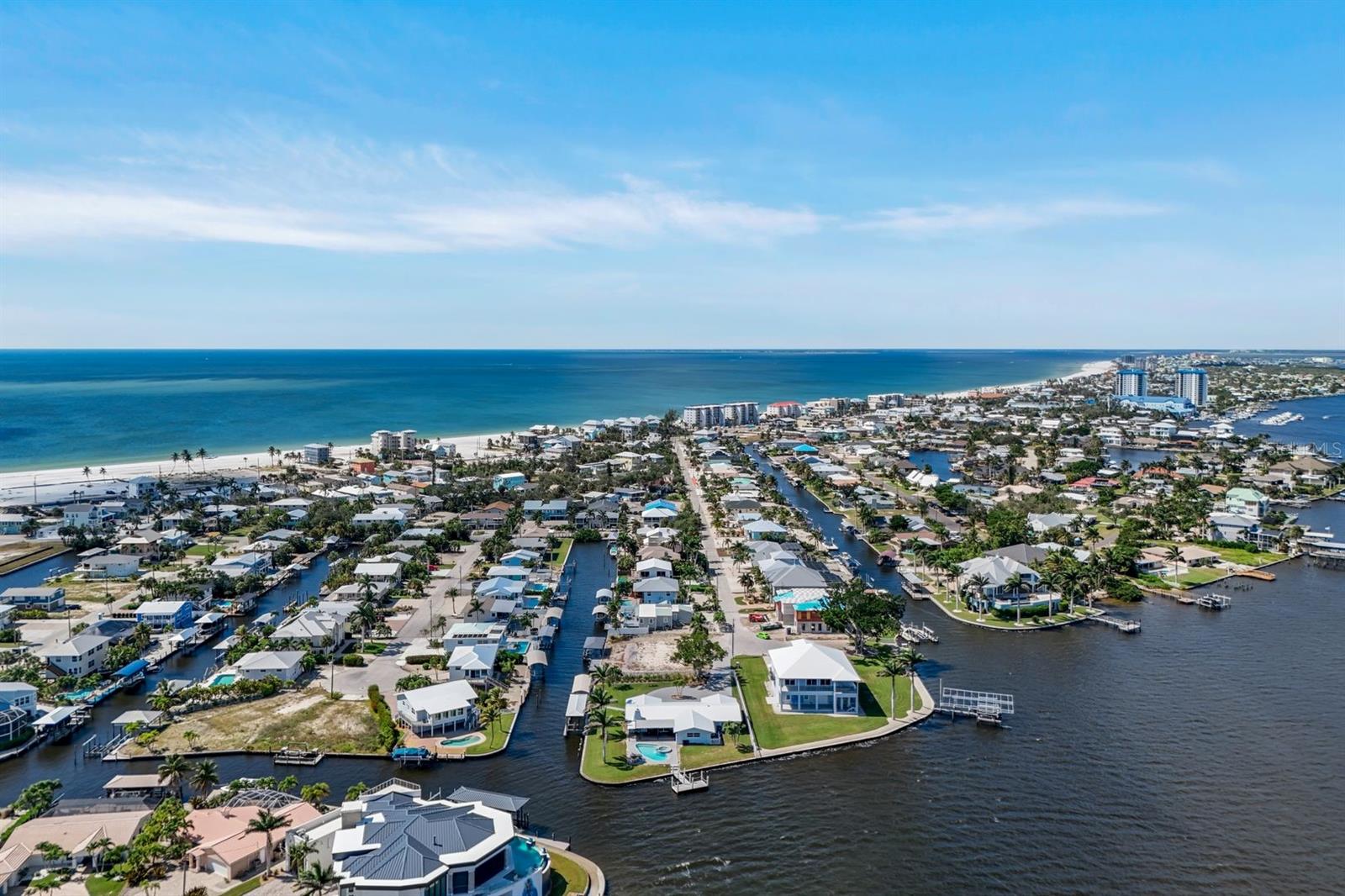 Image 31 of 44 For 5596 Avenida Pescadora