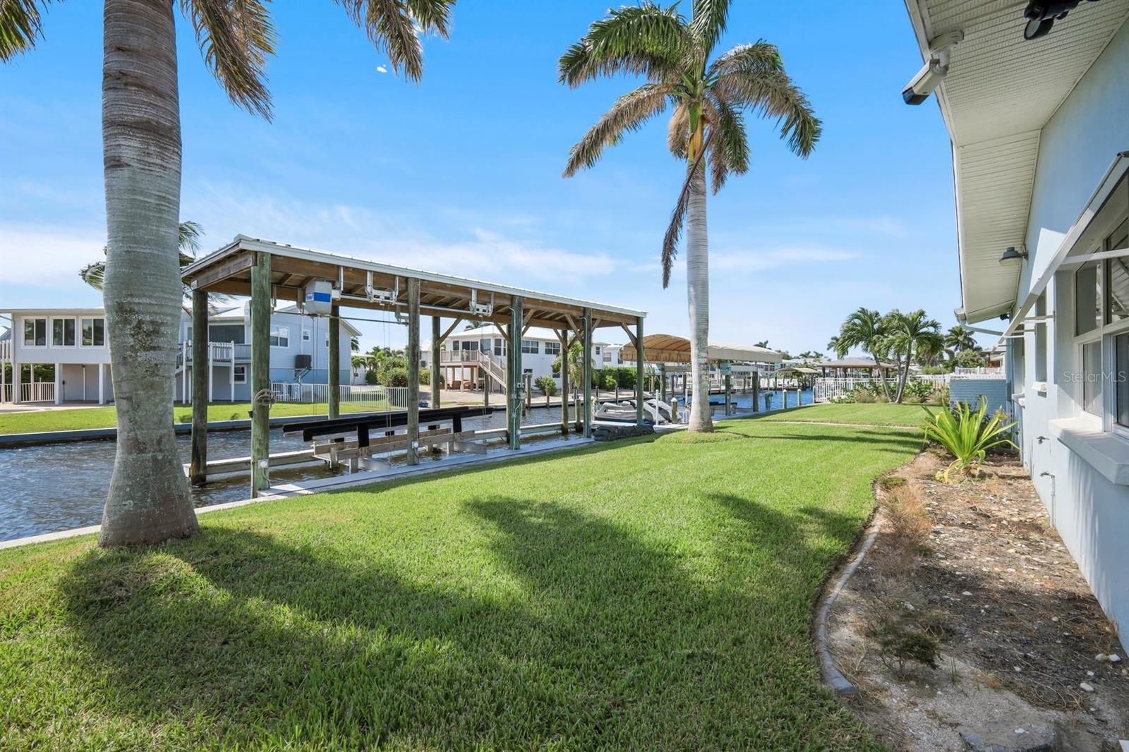 Image 33 of 44 For 5596 Avenida Pescadora