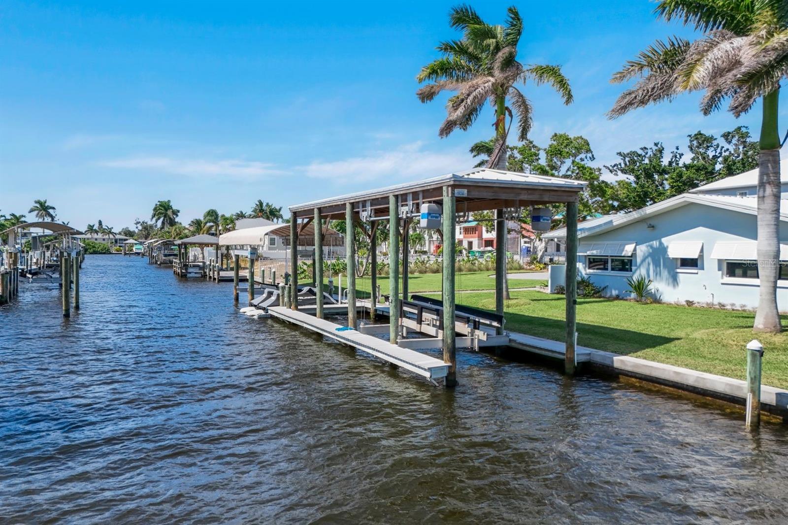 Image 34 of 44 For 5596 Avenida Pescadora