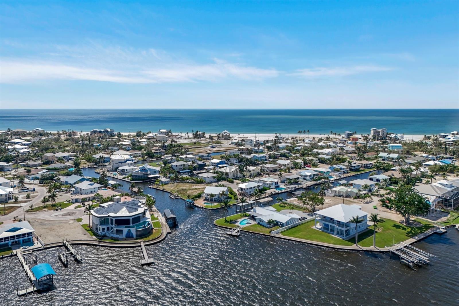 Image 40 of 44 For 5596 Avenida Pescadora