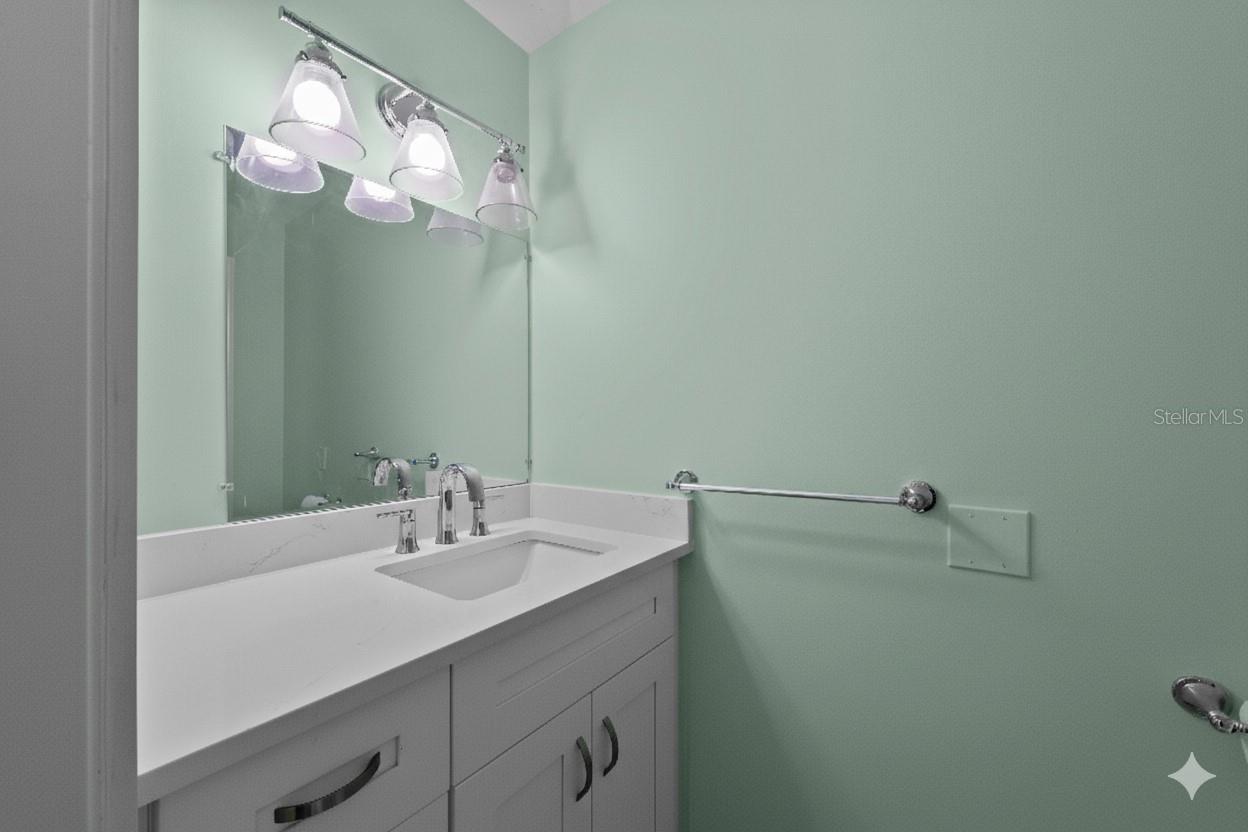 Image 18 of 33 For 8552 Lagoon Road