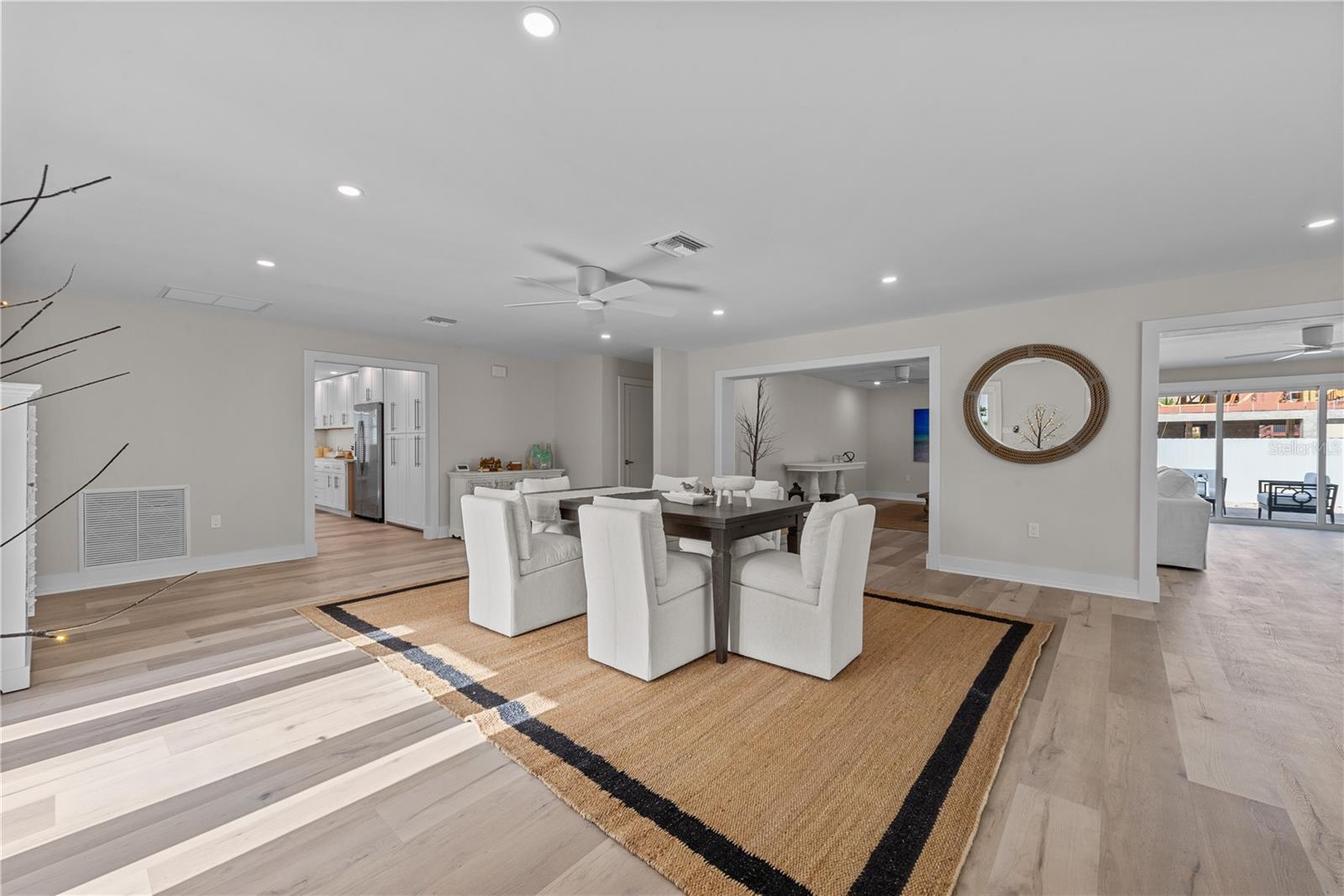 Image 14 of 32 For 7987 Estero Boulevard