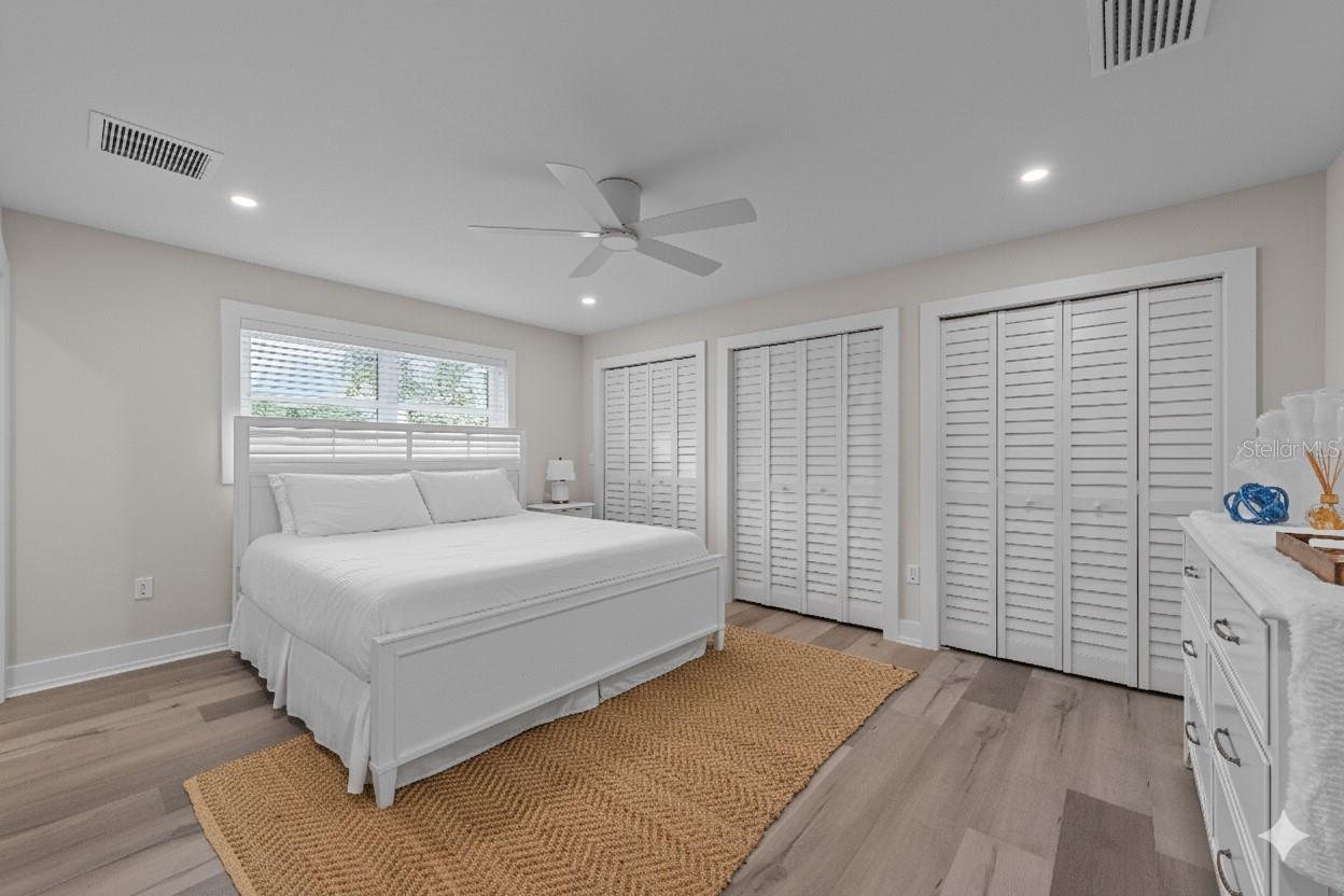 Image 18 of 32 For 7987 Estero Boulevard