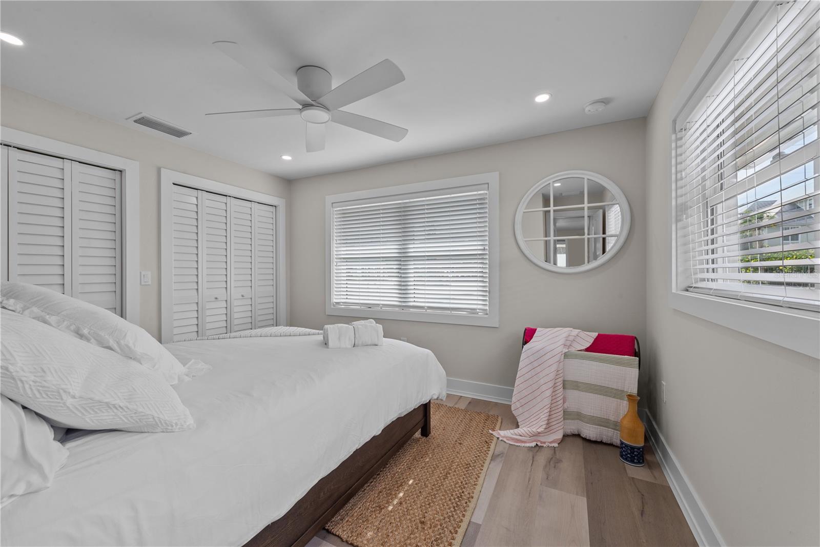 Image 23 of 32 For 7987 Estero Boulevard