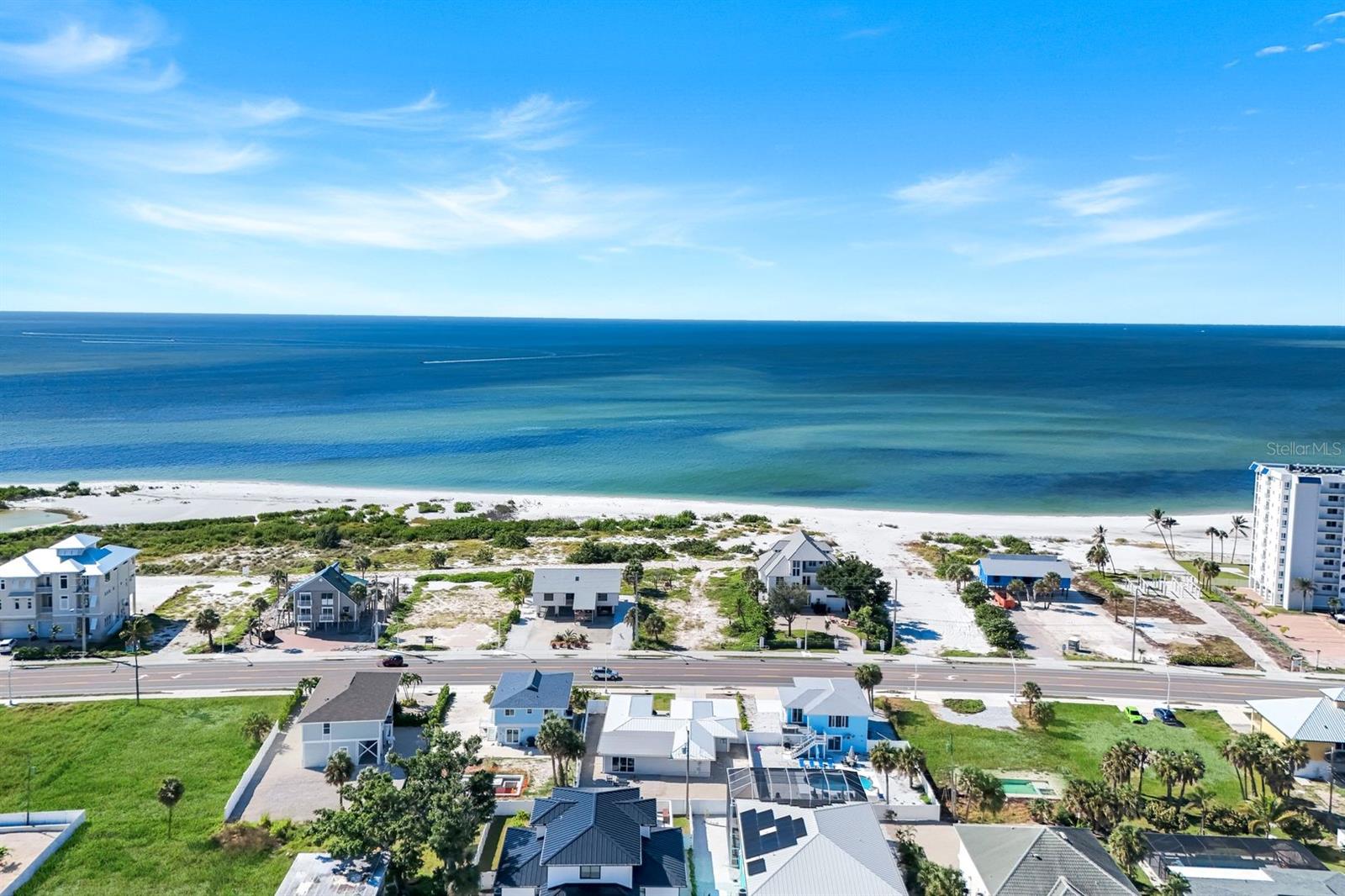 Image 25 of 32 For 7987 Estero Boulevard