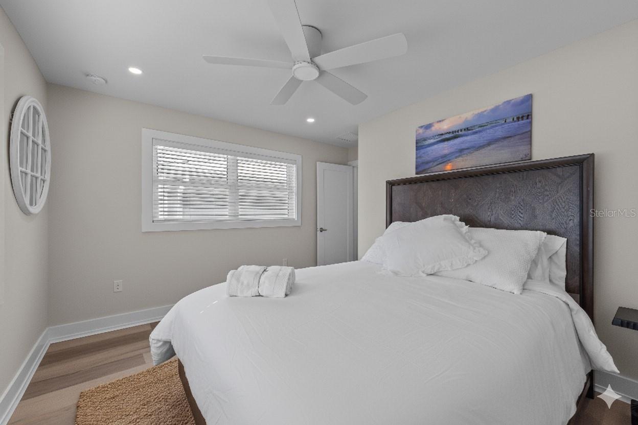 Image 31 of 32 For 7987 Estero Boulevard