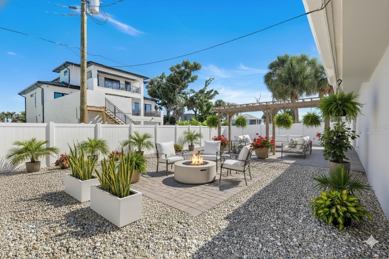 Image 32 of 32 For 7987 Estero Boulevard