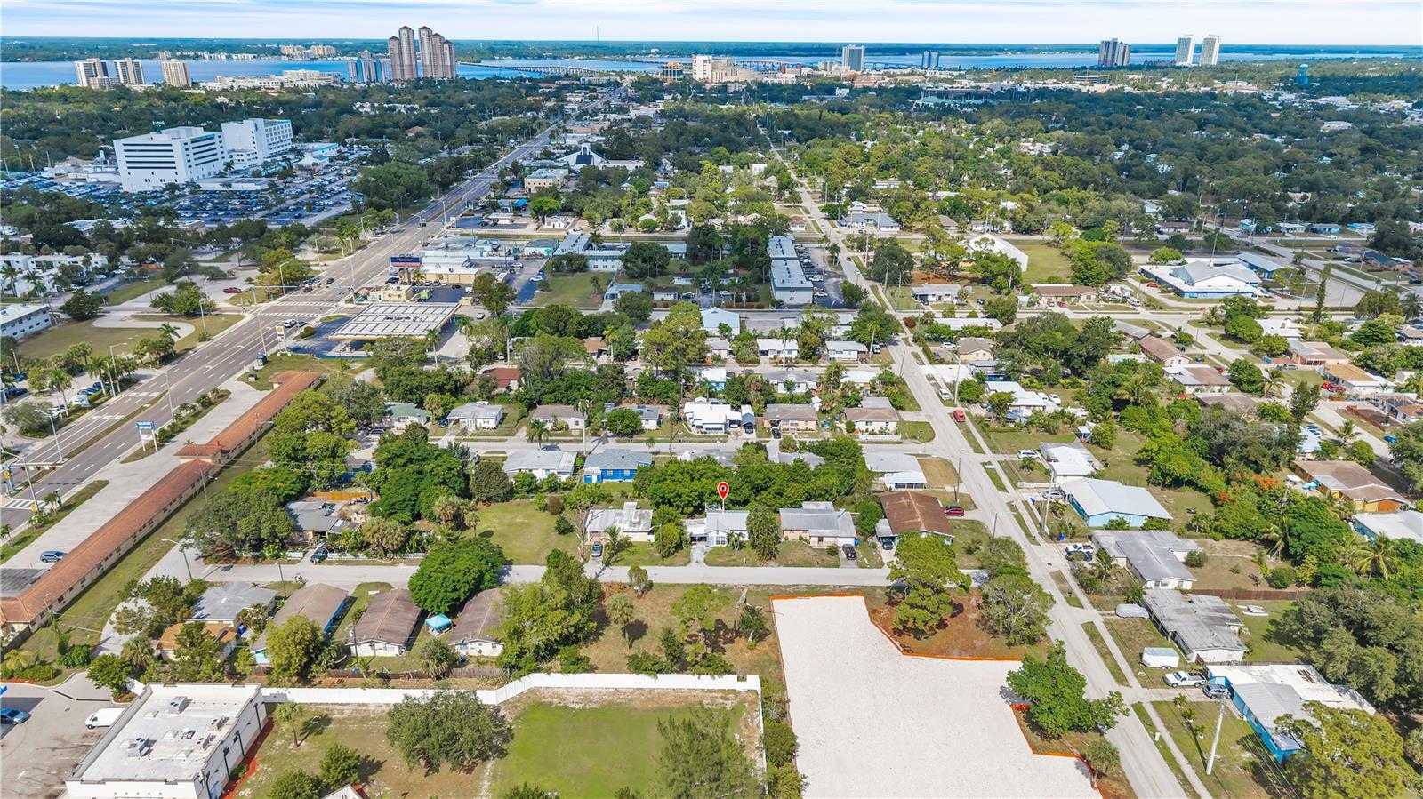 Image 33 of 36 For 2055 Waltman Street