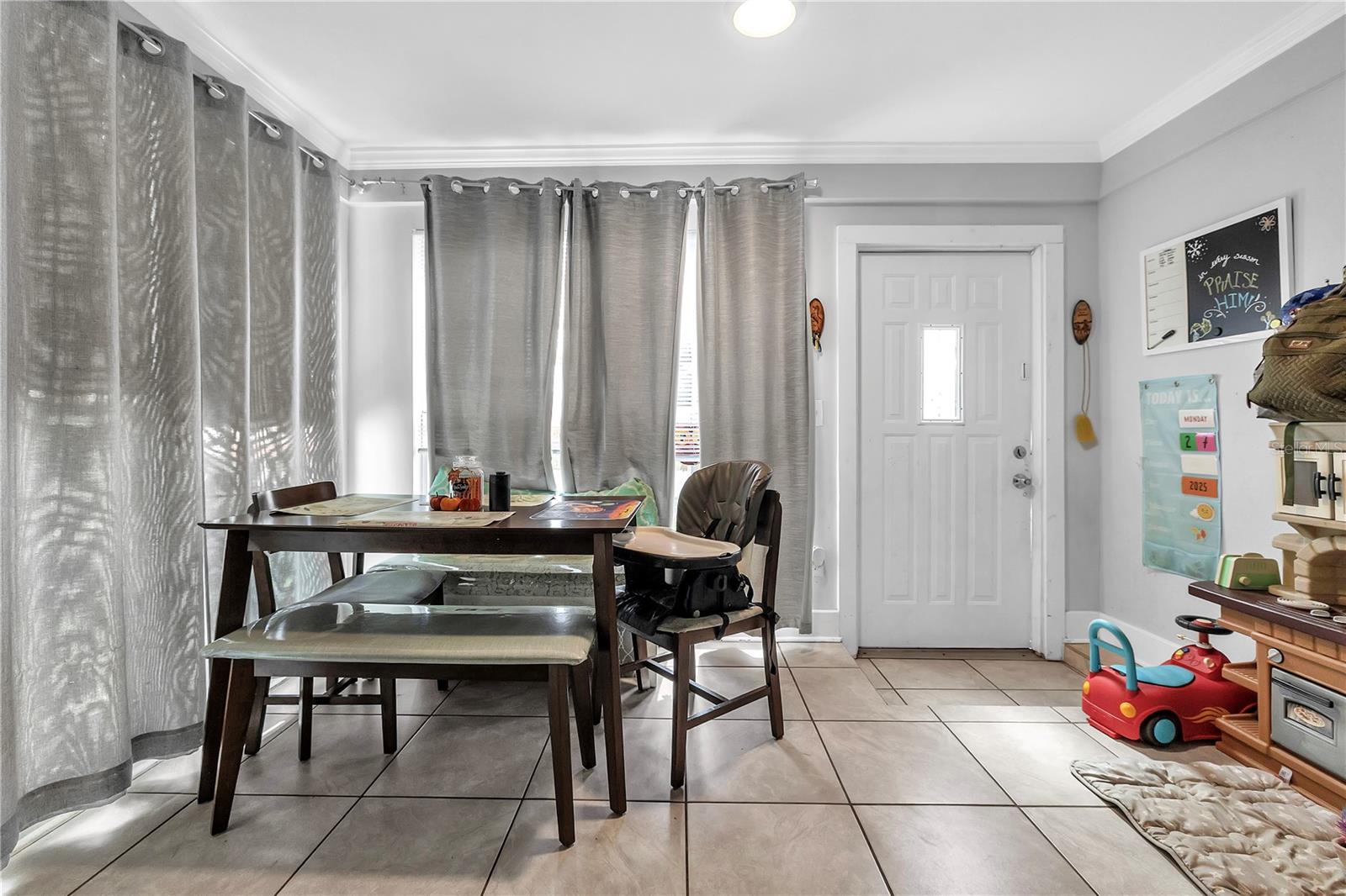 Image 5 of 36 For 2055 Waltman Street