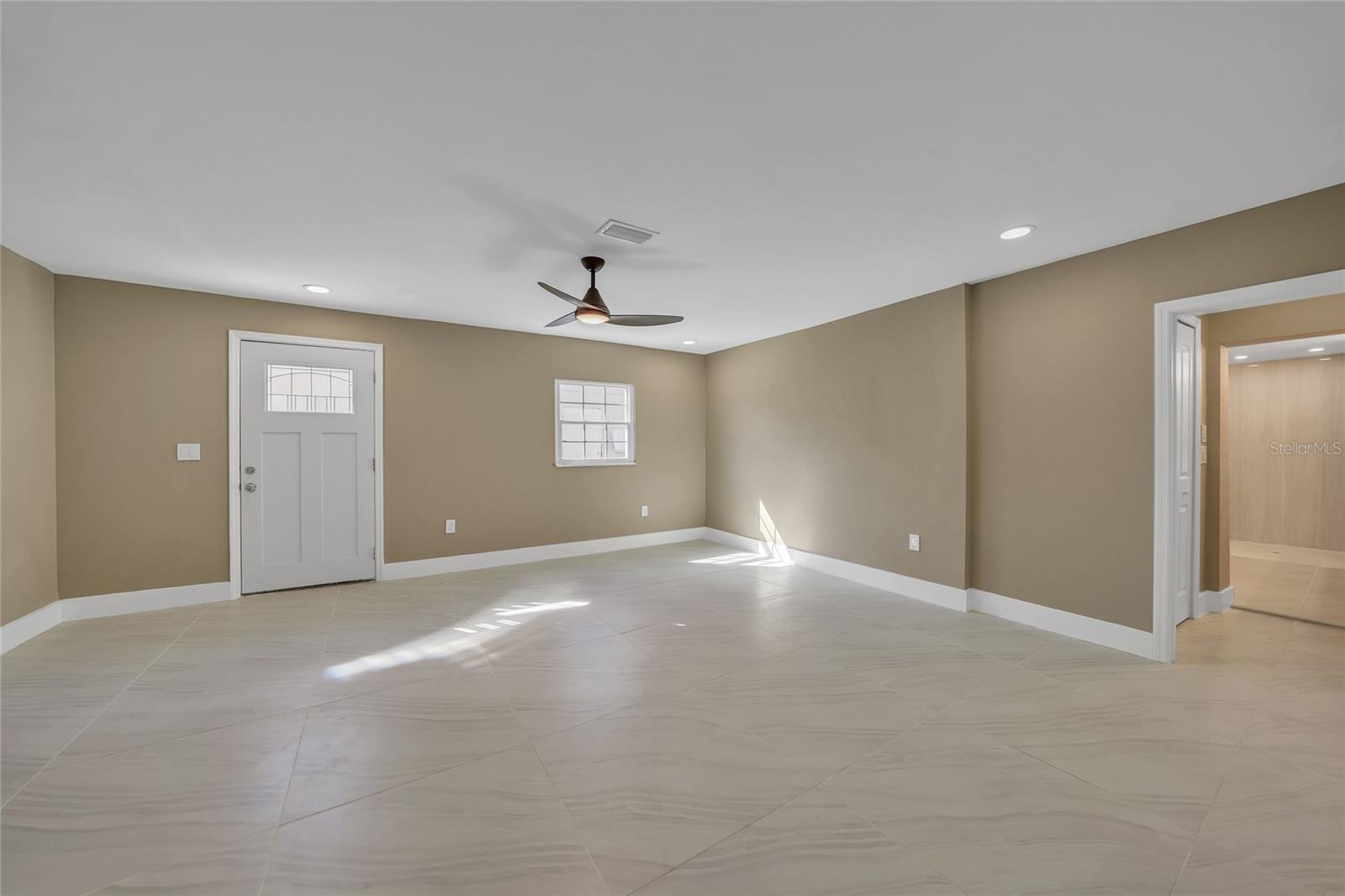 Image 17 of 32 For 2341 Talbrook Terrace