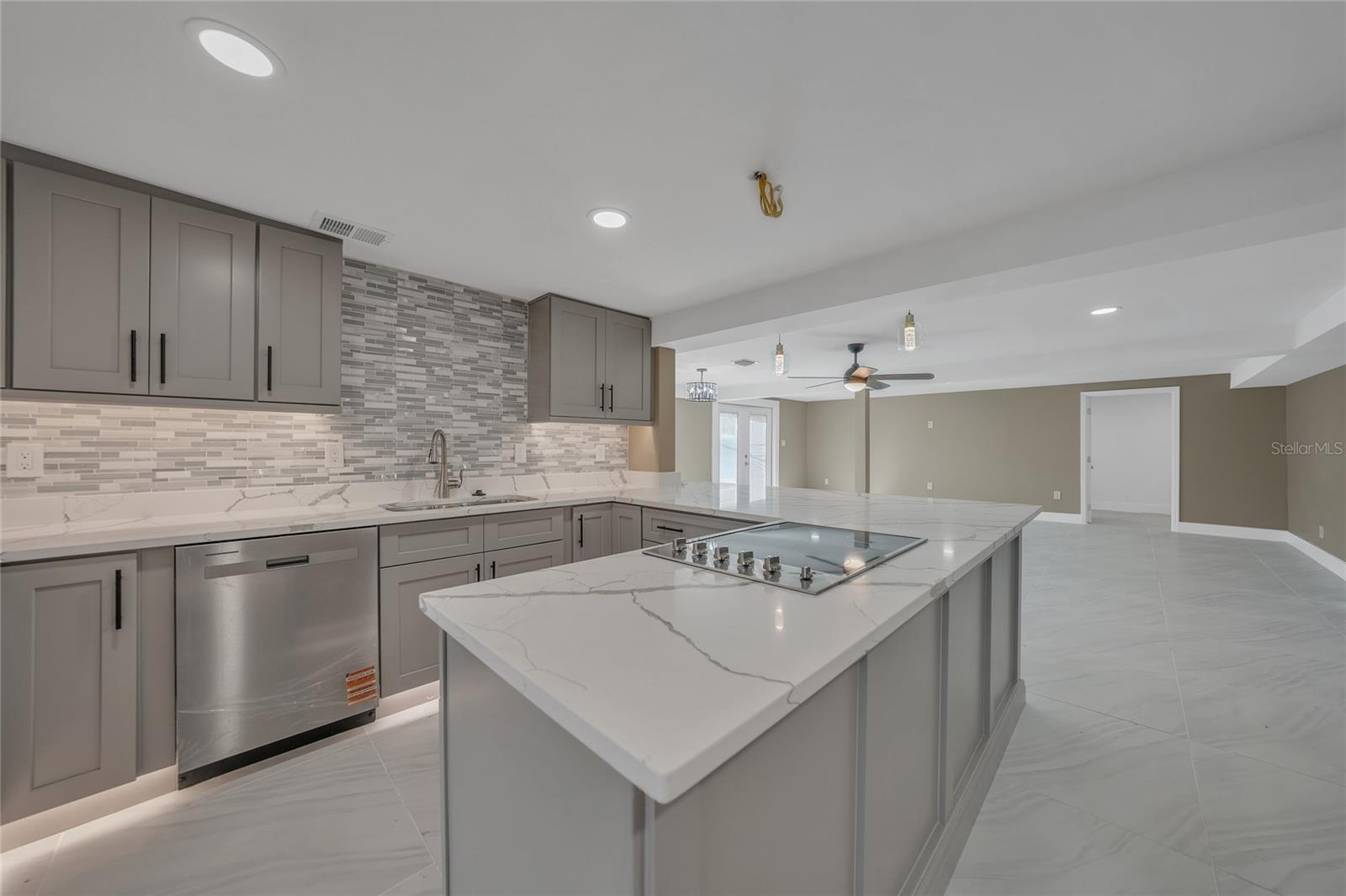 Image 6 of 32 For 2341 Talbrook Terrace