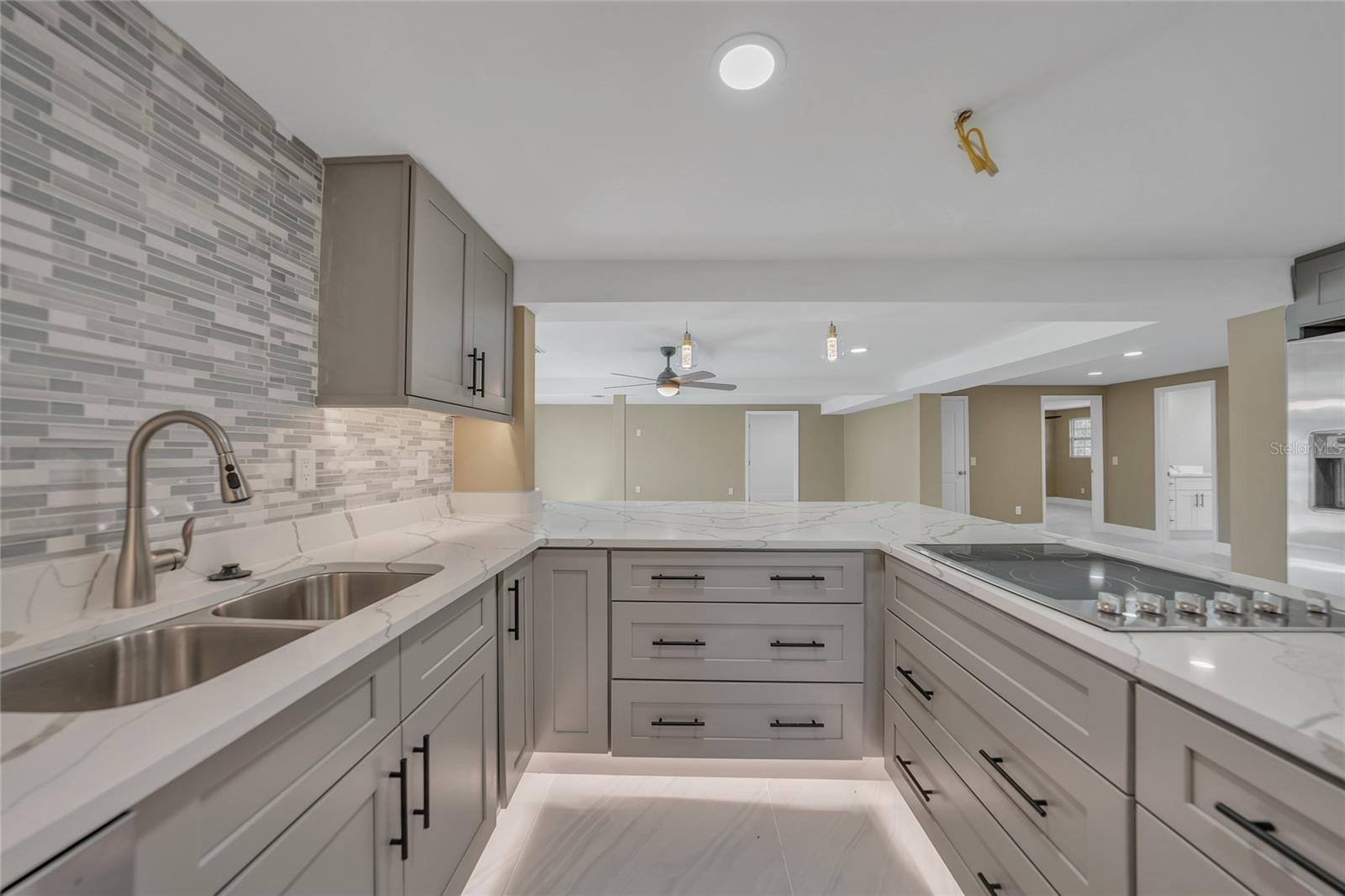 Image 7 of 32 For 2341 Talbrook Terrace