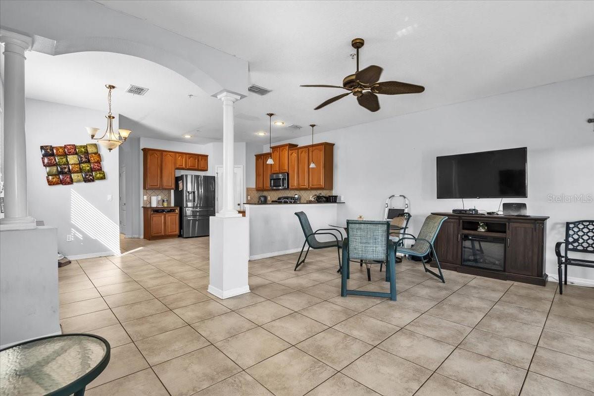 Image 10 of 26 For 1418 Grantham Drive