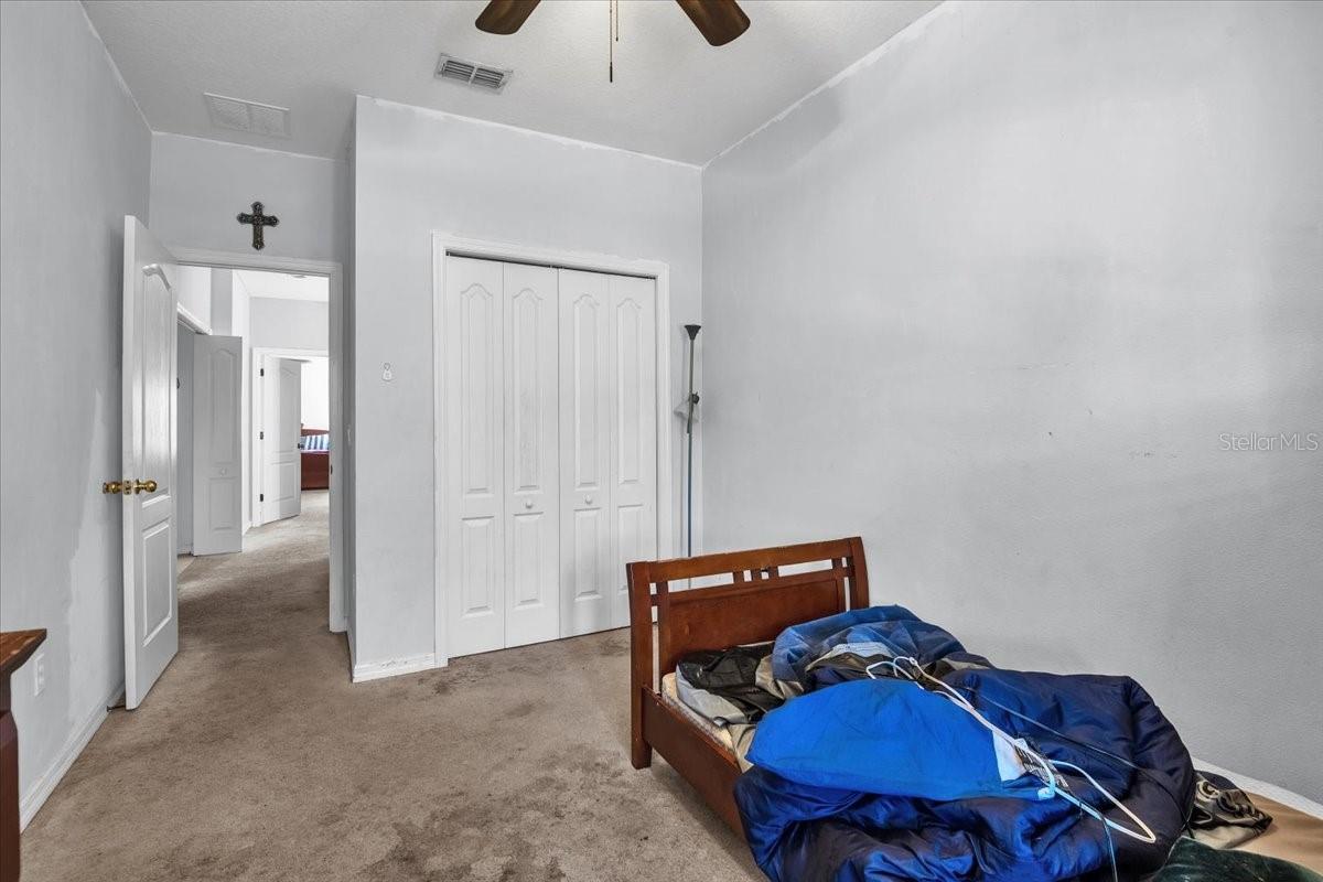 Image 18 of 26 For 1418 Grantham Drive