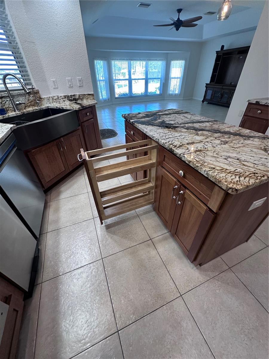 Image 16 of 63 For 399 Bal Harbor Boulevard