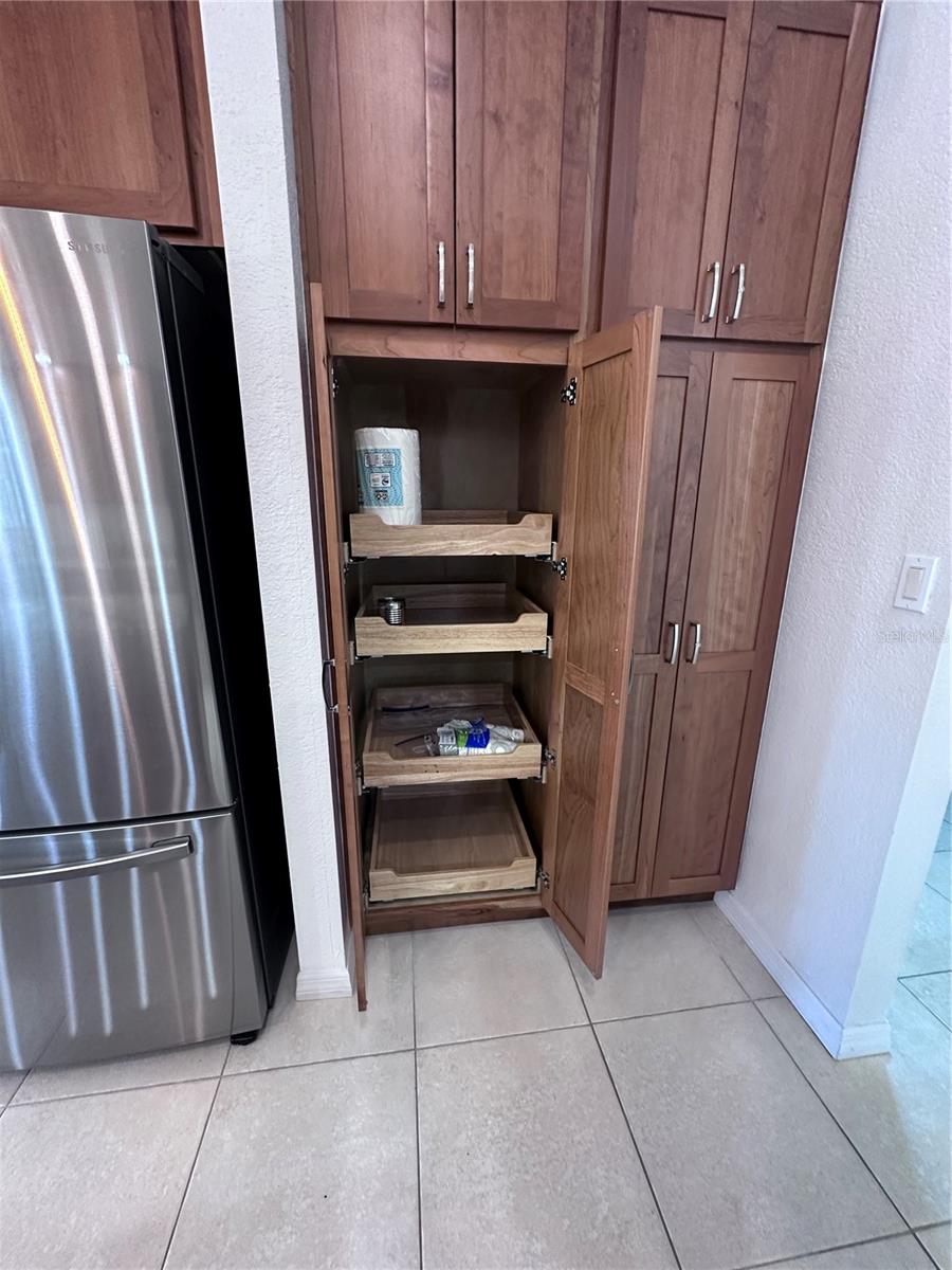 Image 19 of 63 For 399 Bal Harbor Boulevard