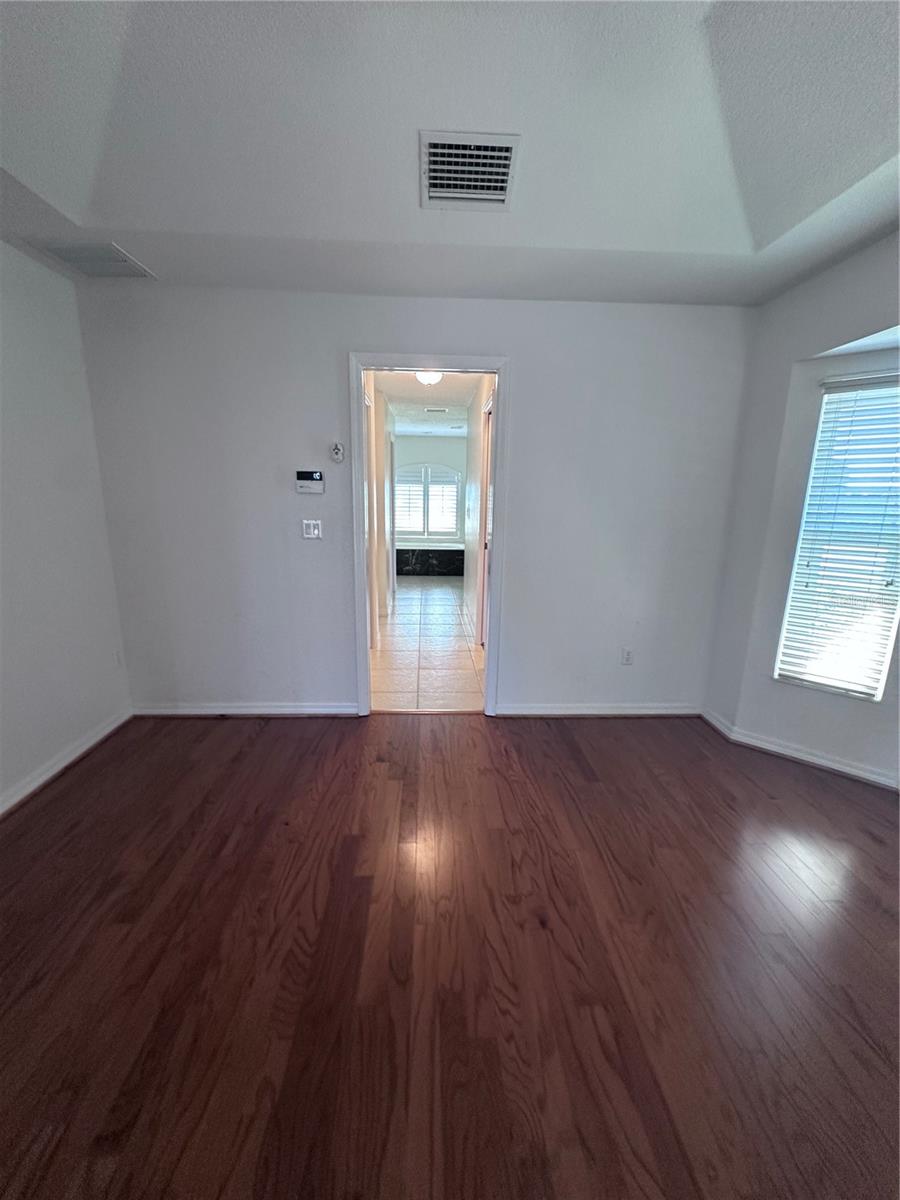 Image 25 of 63 For 399 Bal Harbor Boulevard