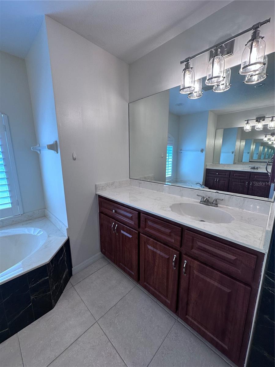 Image 34 of 63 For 399 Bal Harbor Boulevard