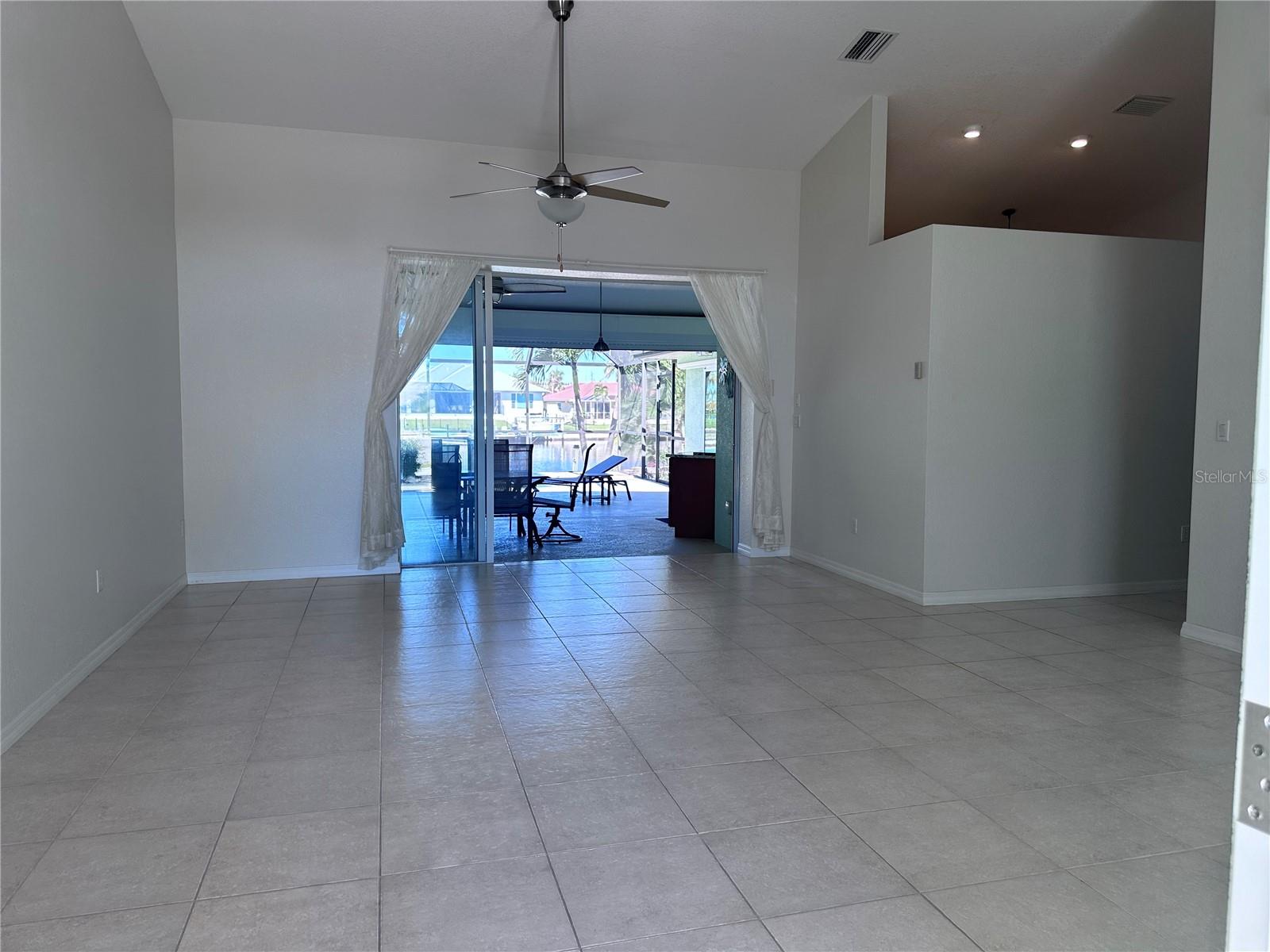 Image 7 of 63 For 399 Bal Harbor Boulevard