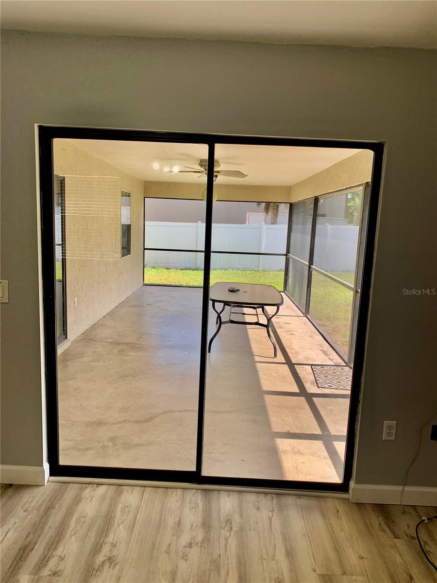 Image 27 of 37 For 18703 Van Nuys Circle