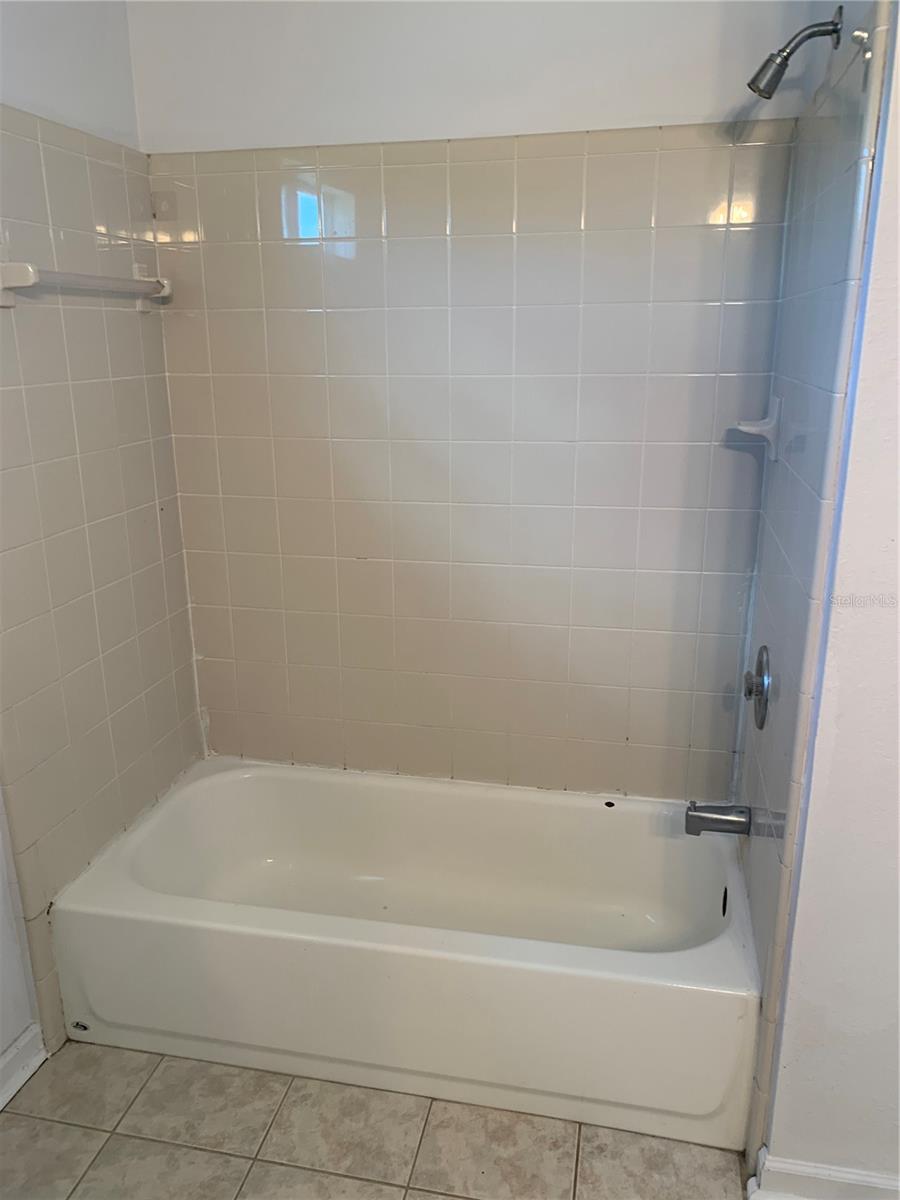 Image 30 of 37 For 18703 Van Nuys Circle