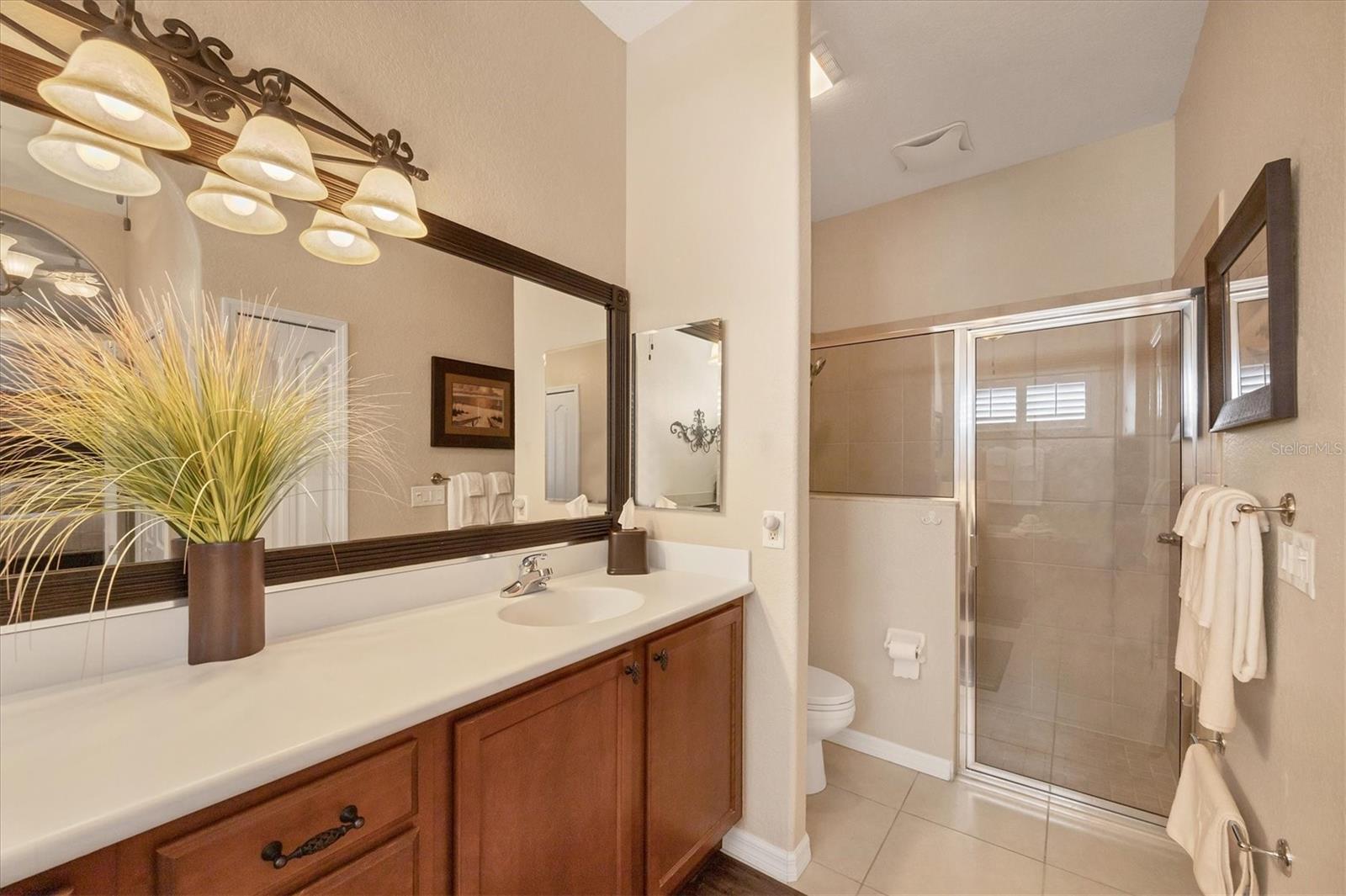 Image 27 of 59 For 24632 Buckingham Way