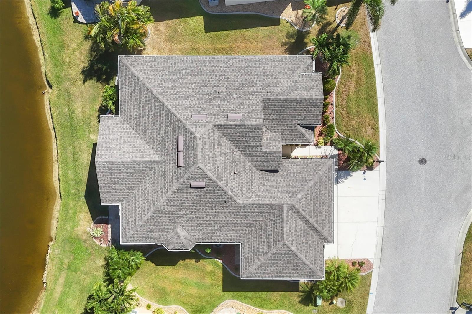 Image 41 of 59 For 24632 Buckingham Way