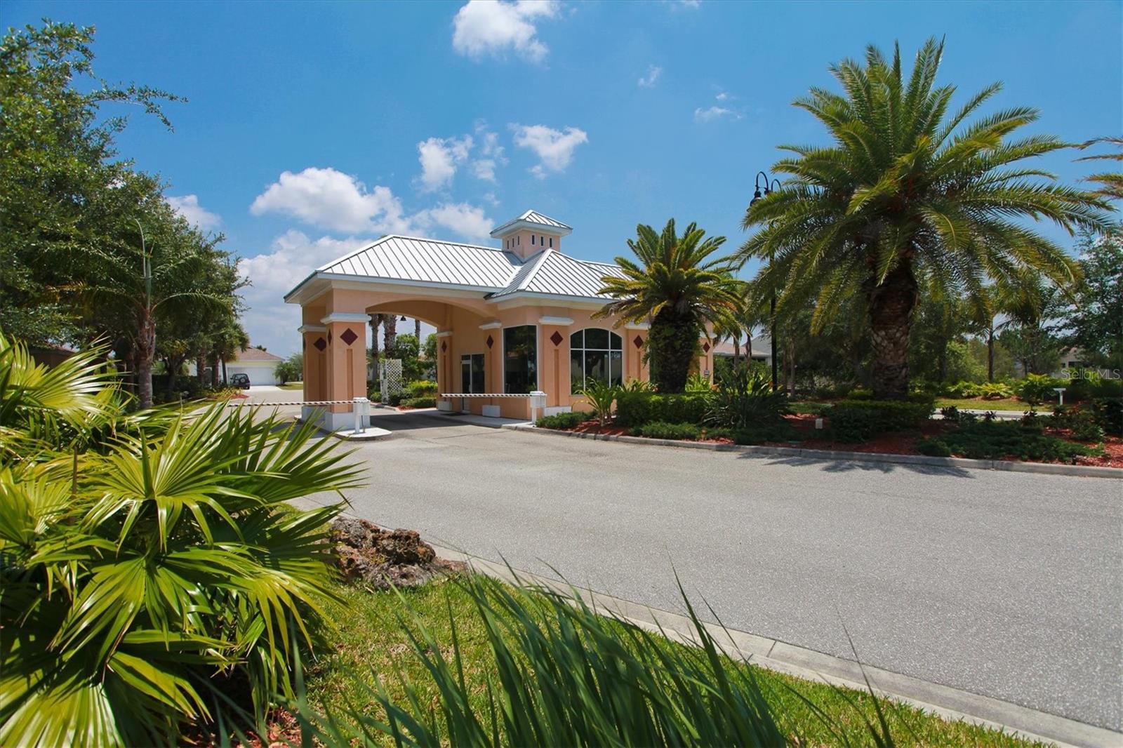 Image 49 of 59 For 24632 Buckingham Way