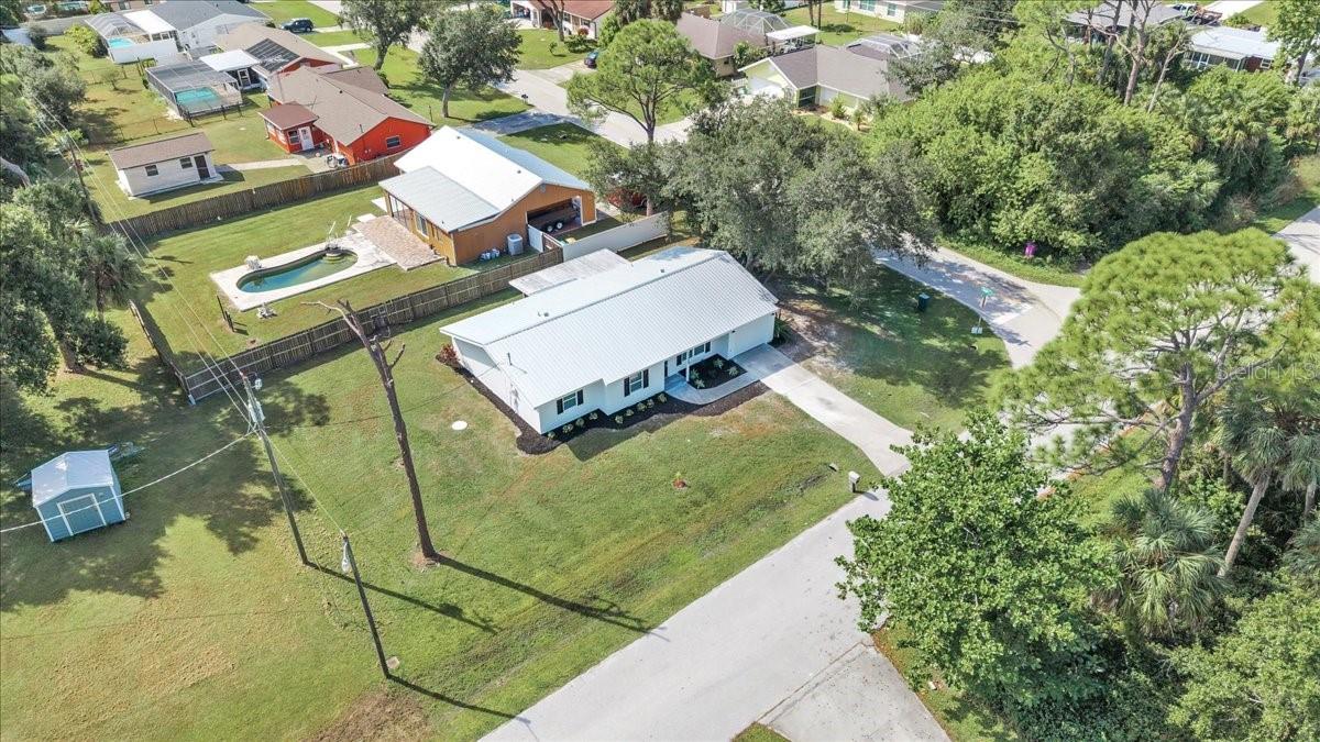 Image 49 of 51 For 20409 Emerald Avenue