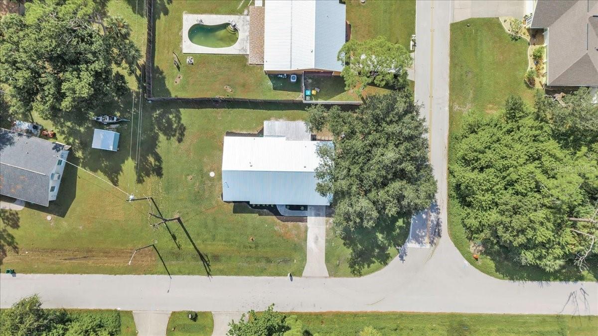 Image 50 of 51 For 20409 Emerald Avenue