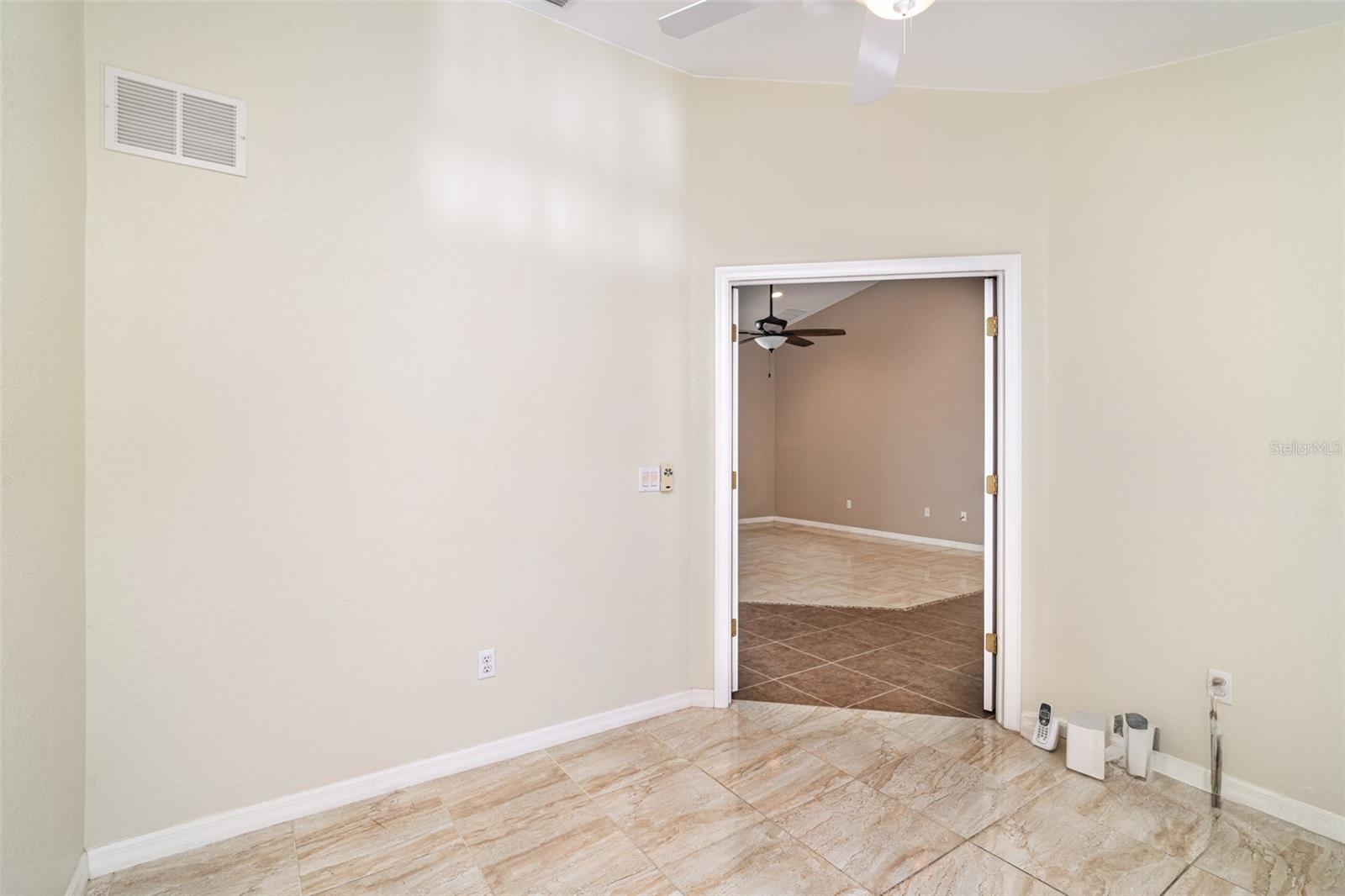 Image 24 of 35 For 2016 Grandview Drive