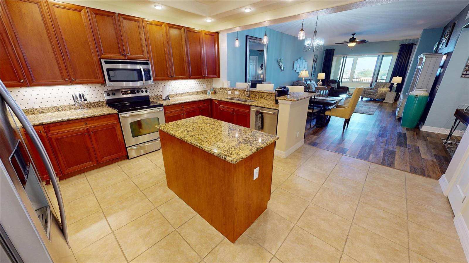 Image 8 of 36 For 1340 Rock Dove Court 143