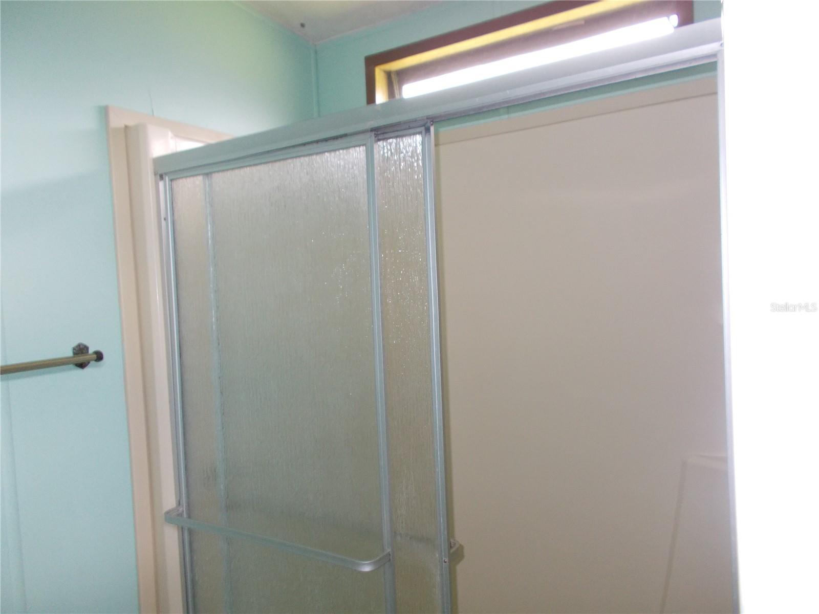 Image 28 of 67 For 6456 Haele Court