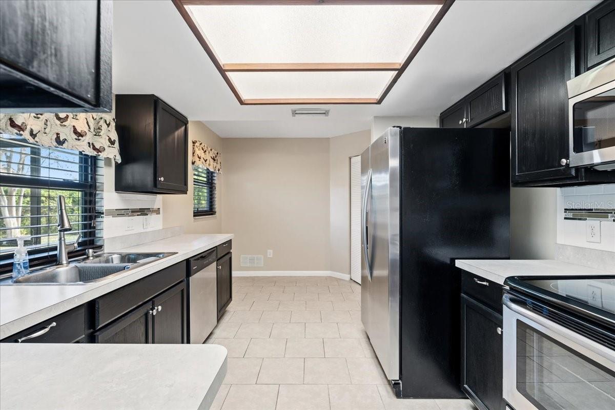 Image 14 of 43 For 3836 Corvette Lane