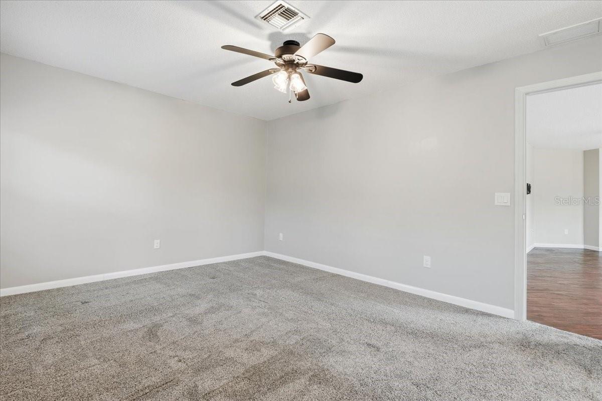 Image 23 of 43 For 3836 Corvette Lane